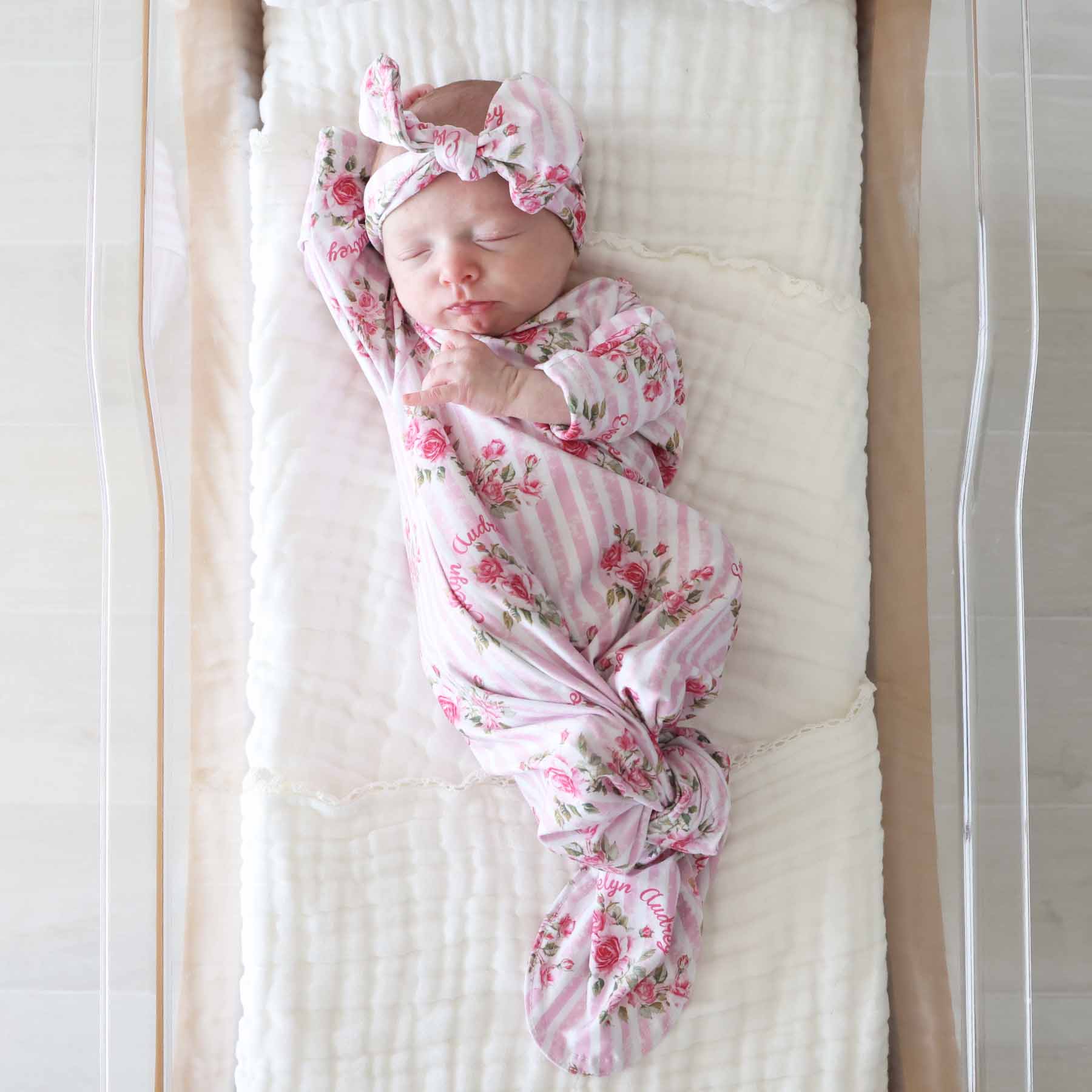  Shabby Chic Personalized Newborn Baby Knot Gown、mySite、layawaytickets