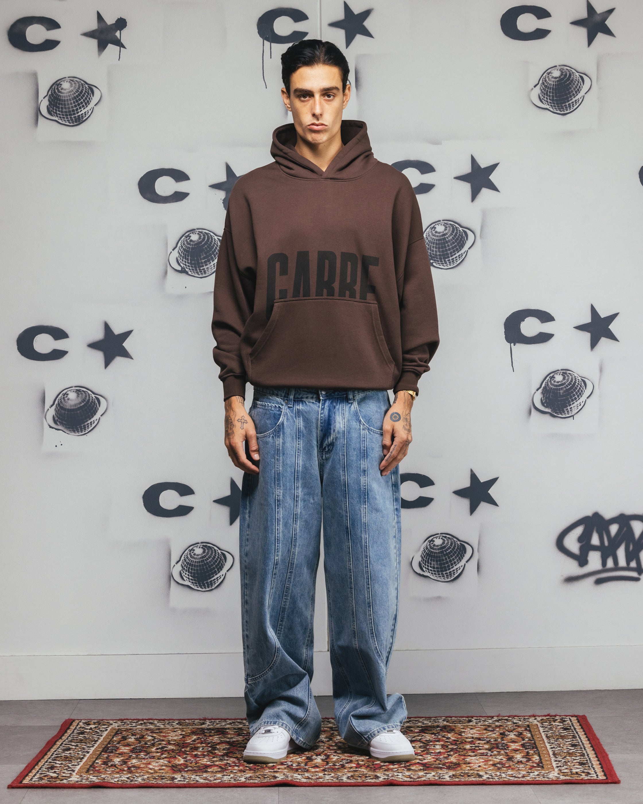 {product_title} - {shop_name}