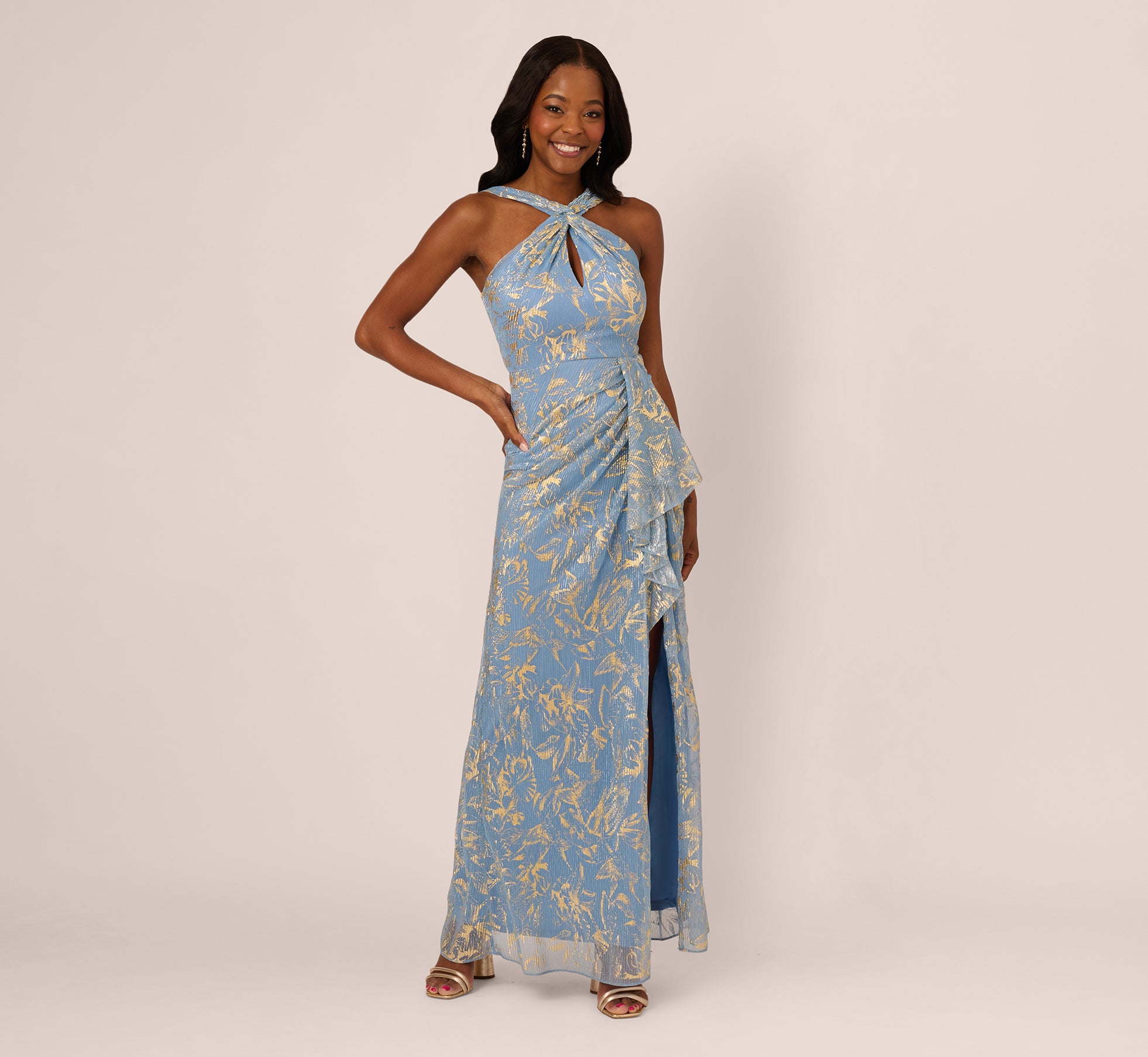 Metallic Crinkle Keyhole Halter Gown In Light Blue Gold、mySite、solidvoid