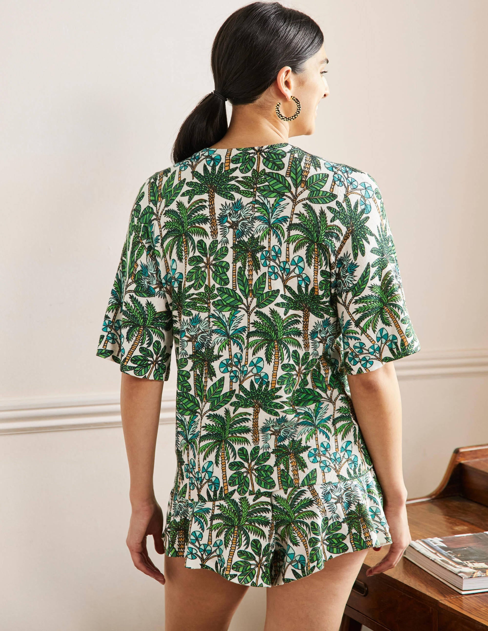  Cara Knitted T-Shirt-Ivory, Palm Forest、mySite、ashleygrahame