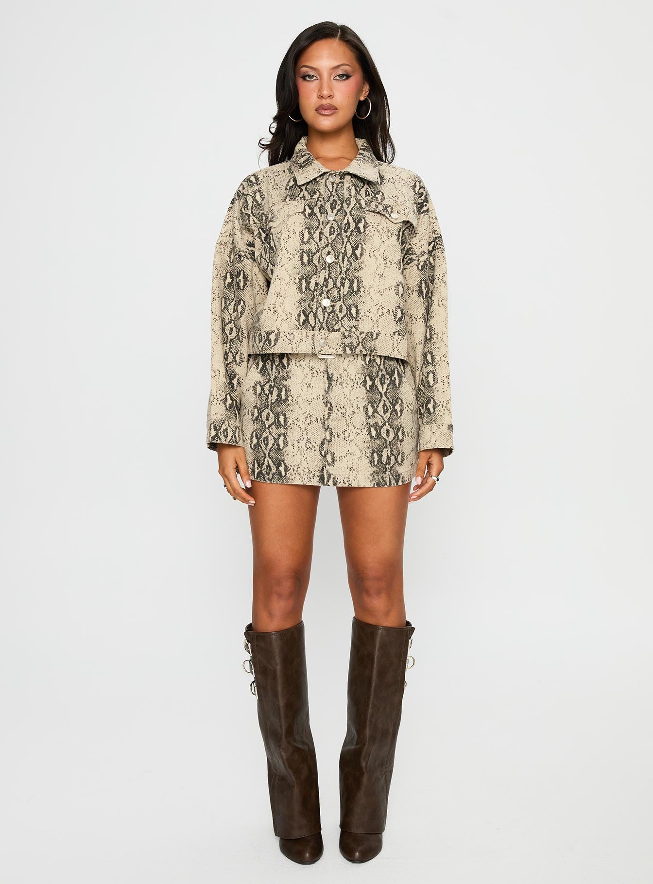 Venom Mini Skirt Snake、mySite、solidvoid