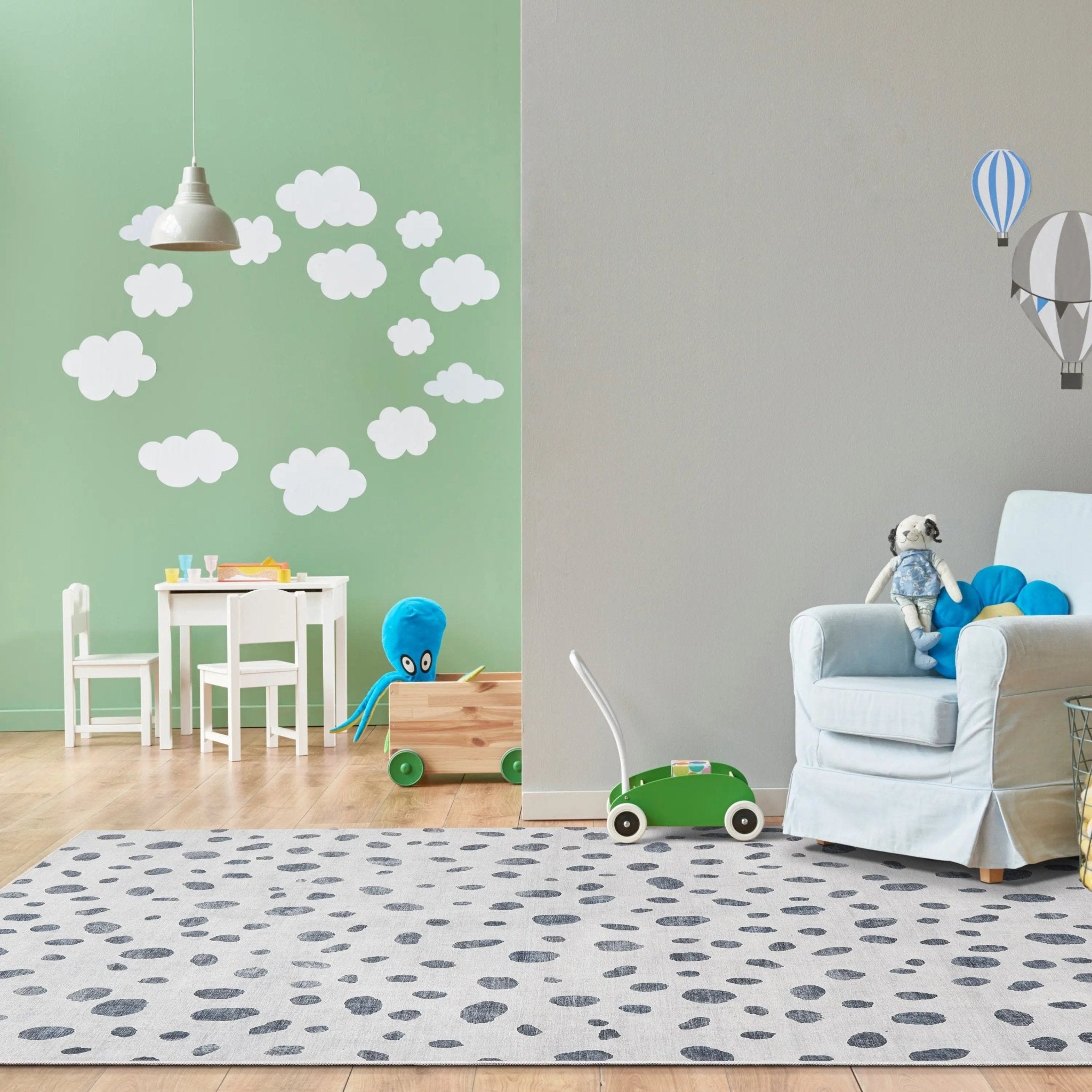 Animal Dots Modern Ivory Black Area Flat-Weave Rug、mySite、gigharbornorthrealestate