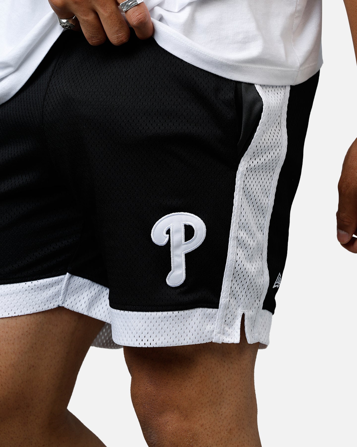New Era Philadelphia Phillies Sport Class Shorts Black/White、mySite、zt4zffjzw