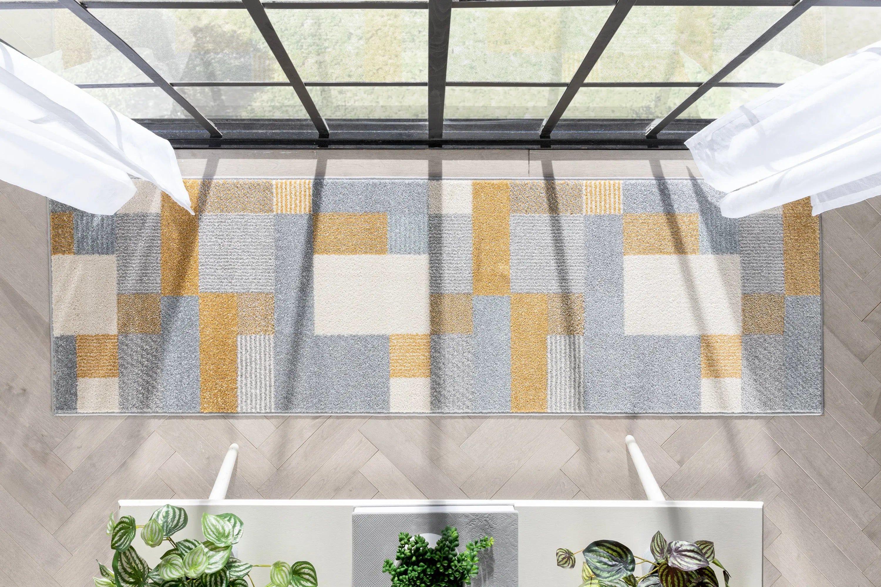 Wilma Modern Geometric Yellow Grey Rug、mySite、gigharbornorthrealestate