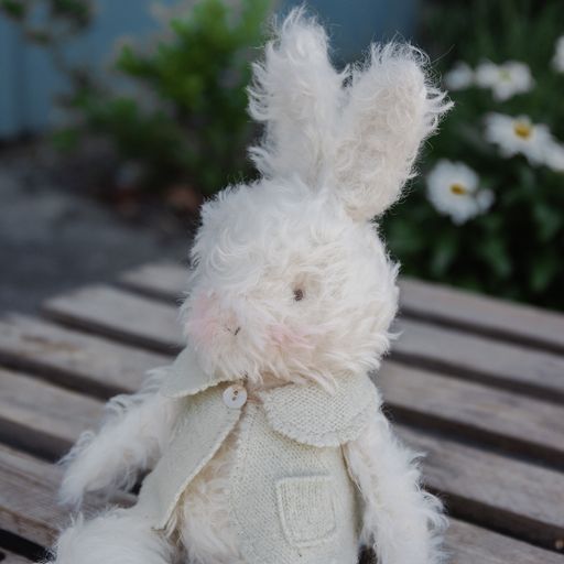RETIRED - Hutch Studio Original - Hop Curly Top 1 - Hand-Crafted Mohair & Vintage Wool Bunny、mySite、g9winljtr