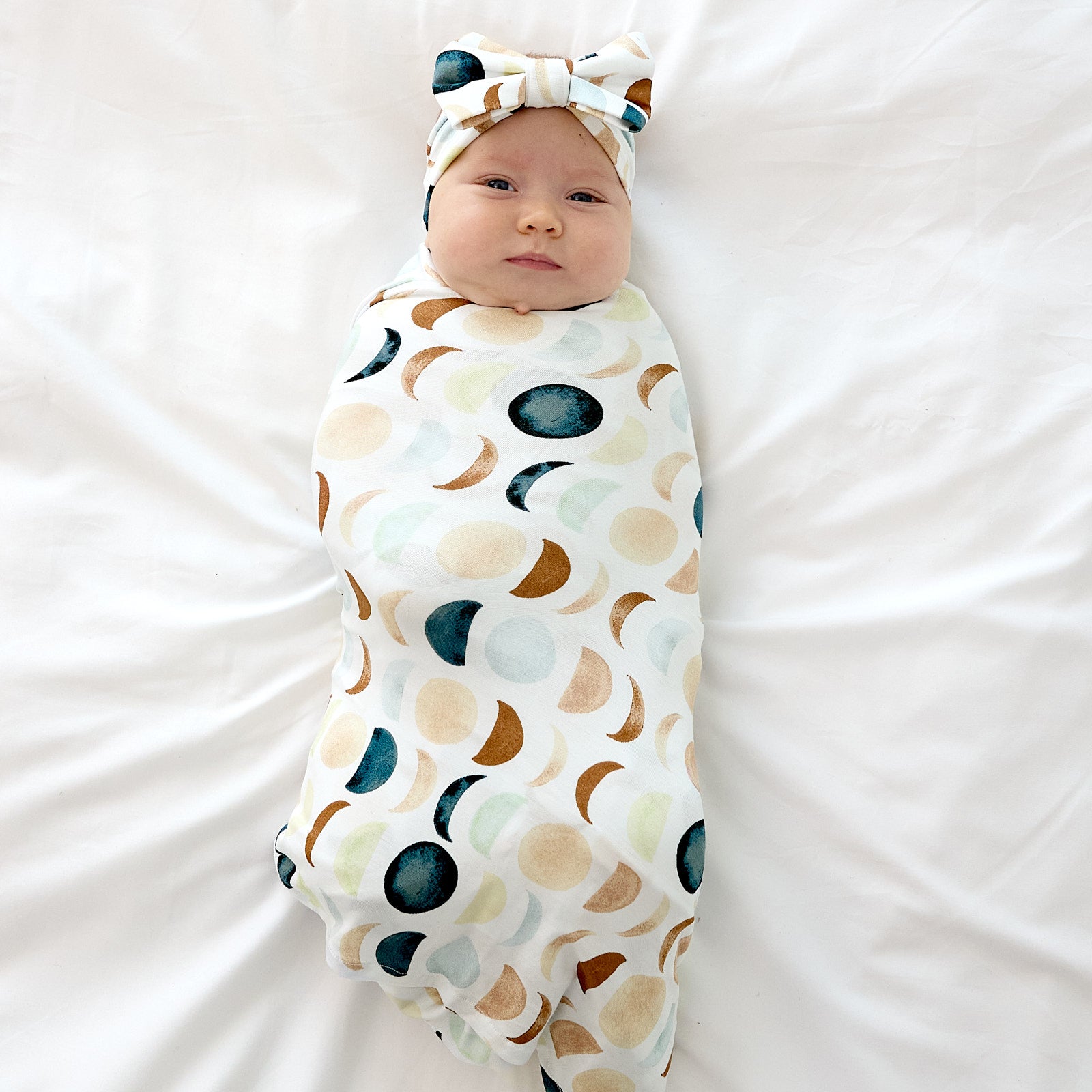 Luna Neutral Swaddle & Luxe Bow Headband Set、mySite、g9winljtr