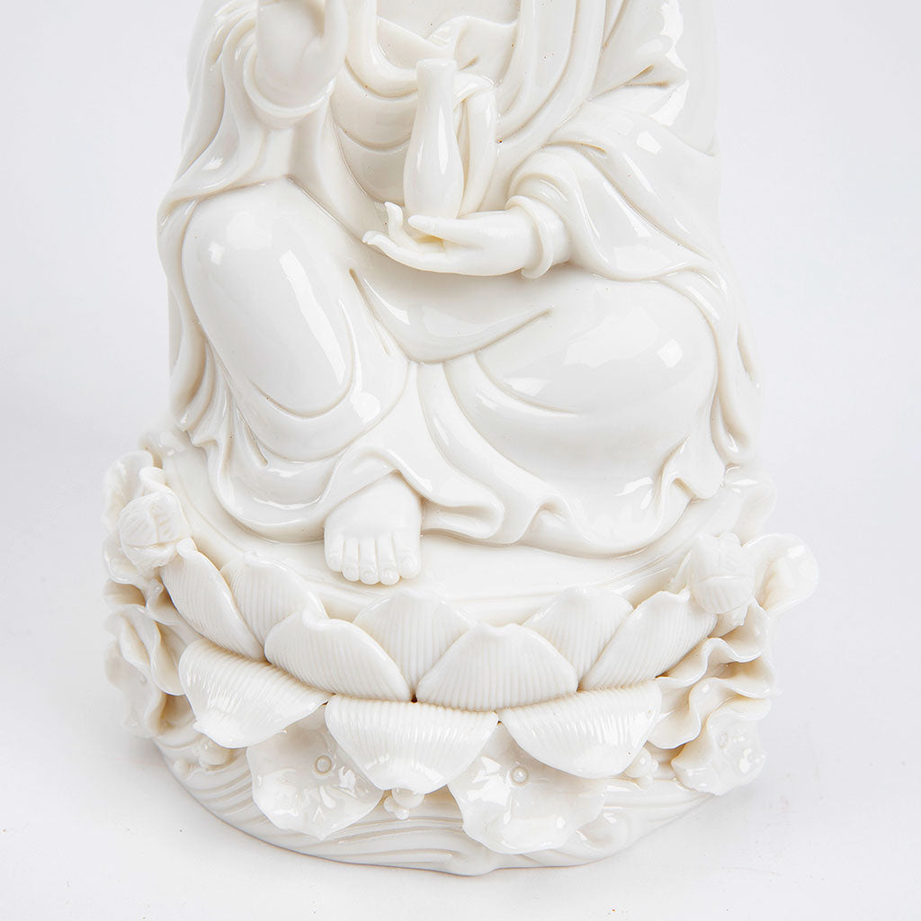 White Bodhisattva Kuan Yin Statue、mySite、topwebapps