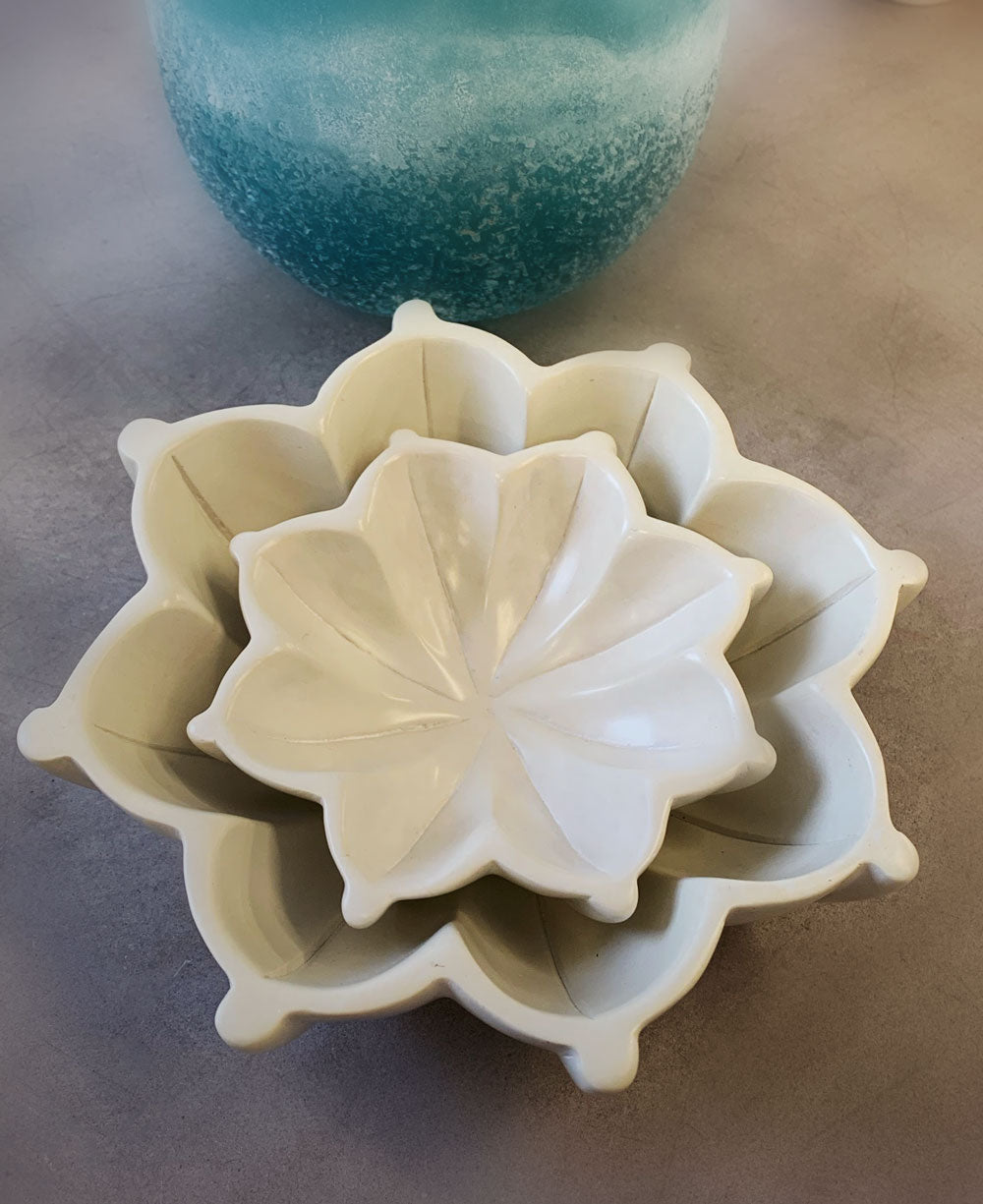 Artisan Hand-Carved Lotus Soapstone Bowls, Kenya、mySite、topwebapps