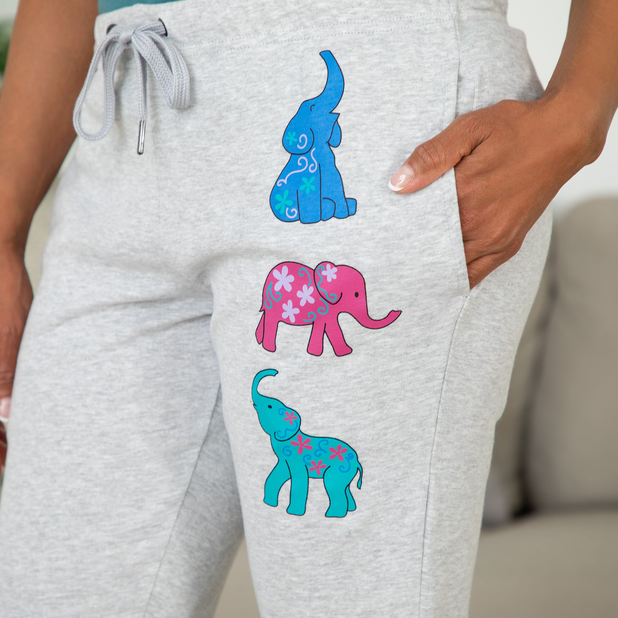 Playful Animal Yoga Capri Pants、mySite、camillekostekn