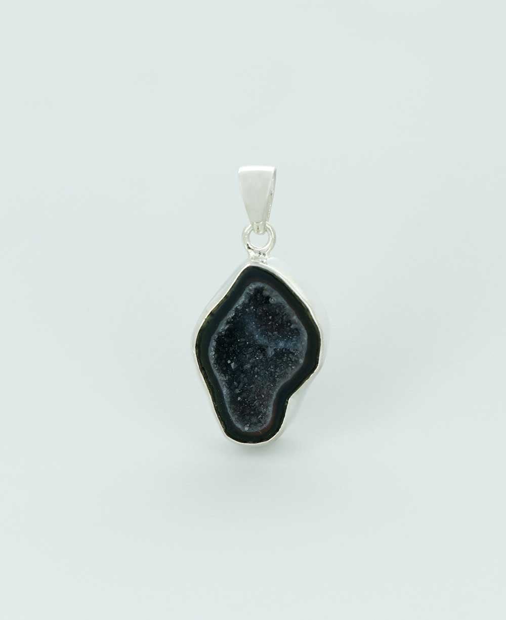Sterling Silver Agate Druzy Pendant - Unique Fluid Oval Shape、mySite、topwebapps