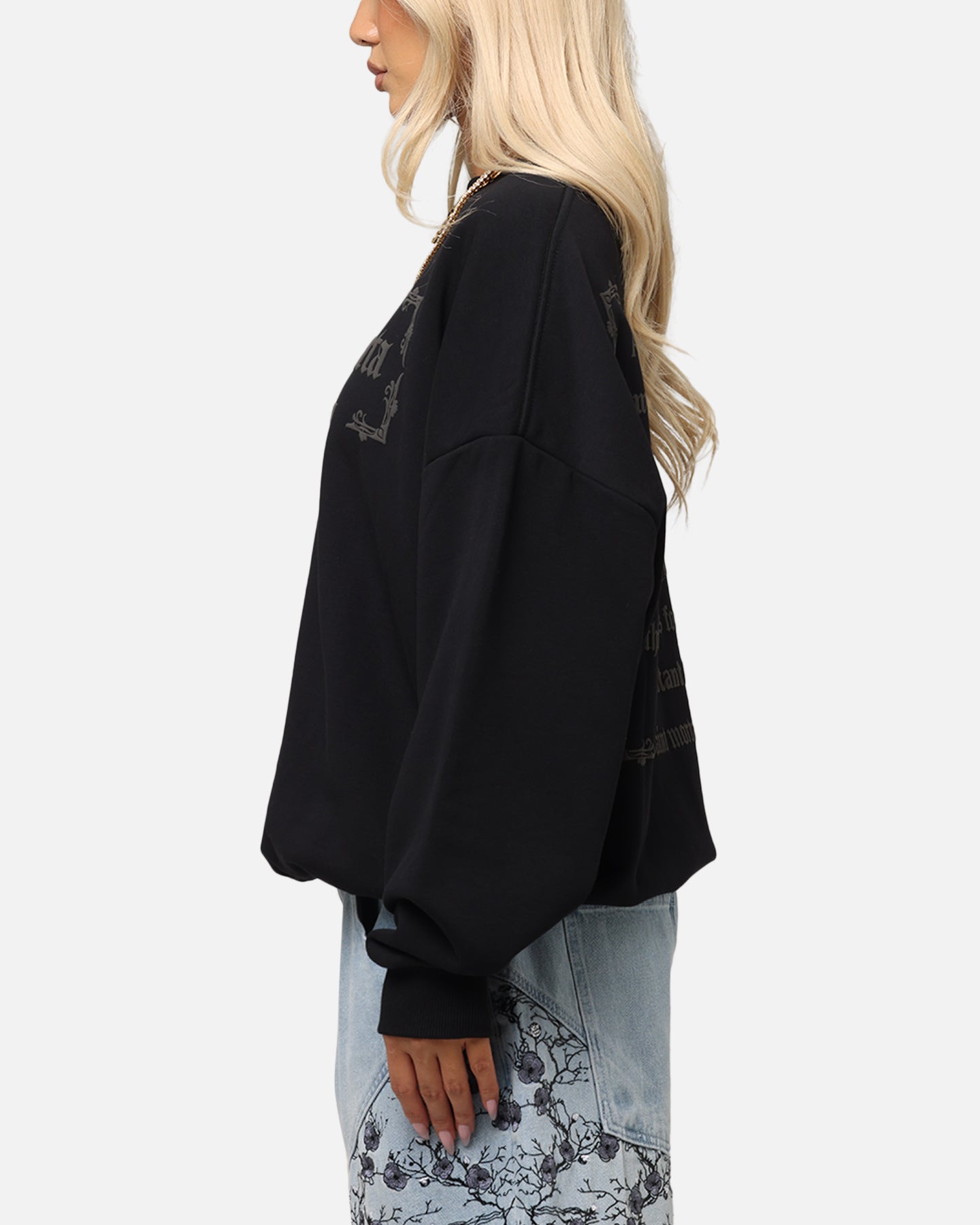 Saint Morta Repentant Heart Crewneck Black、mySite、zt4zffjzw