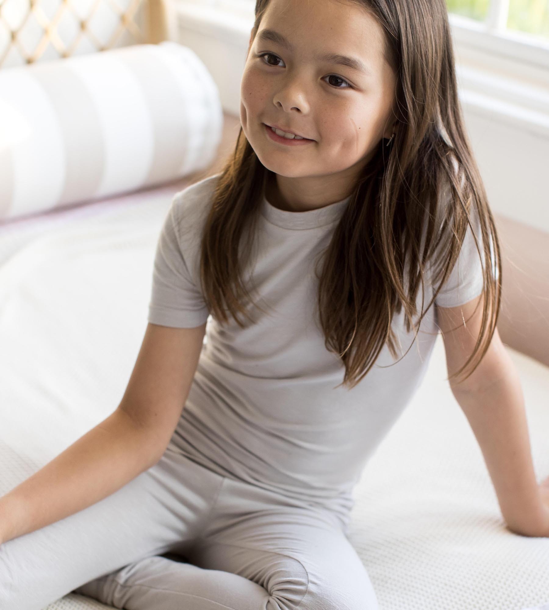  Honeysoft™ Two-Piece Pajamas - Feather、mySite、layawaytickets