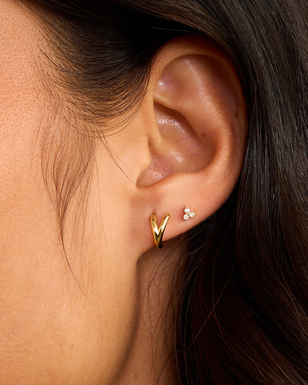 Alphabet Single Huggie、mySite、hinf8tx79