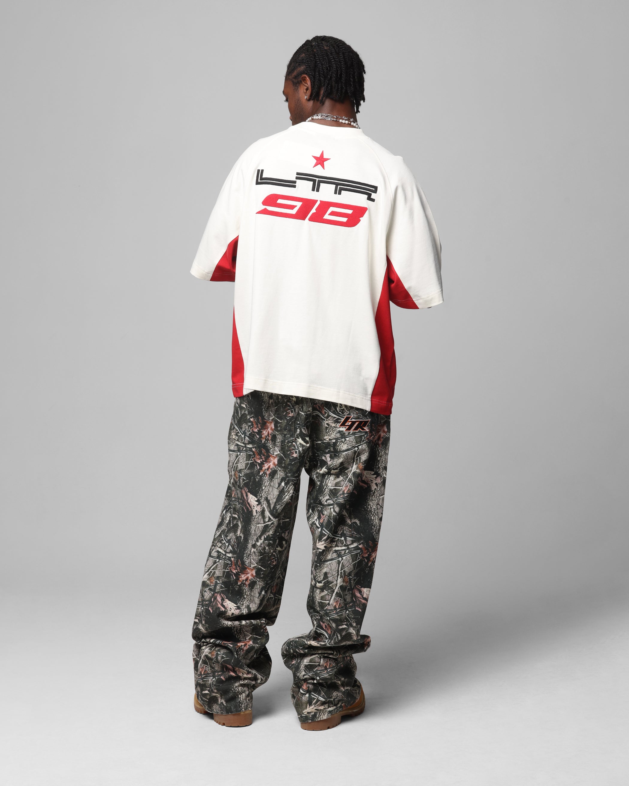 {product_title} - {shop_name}