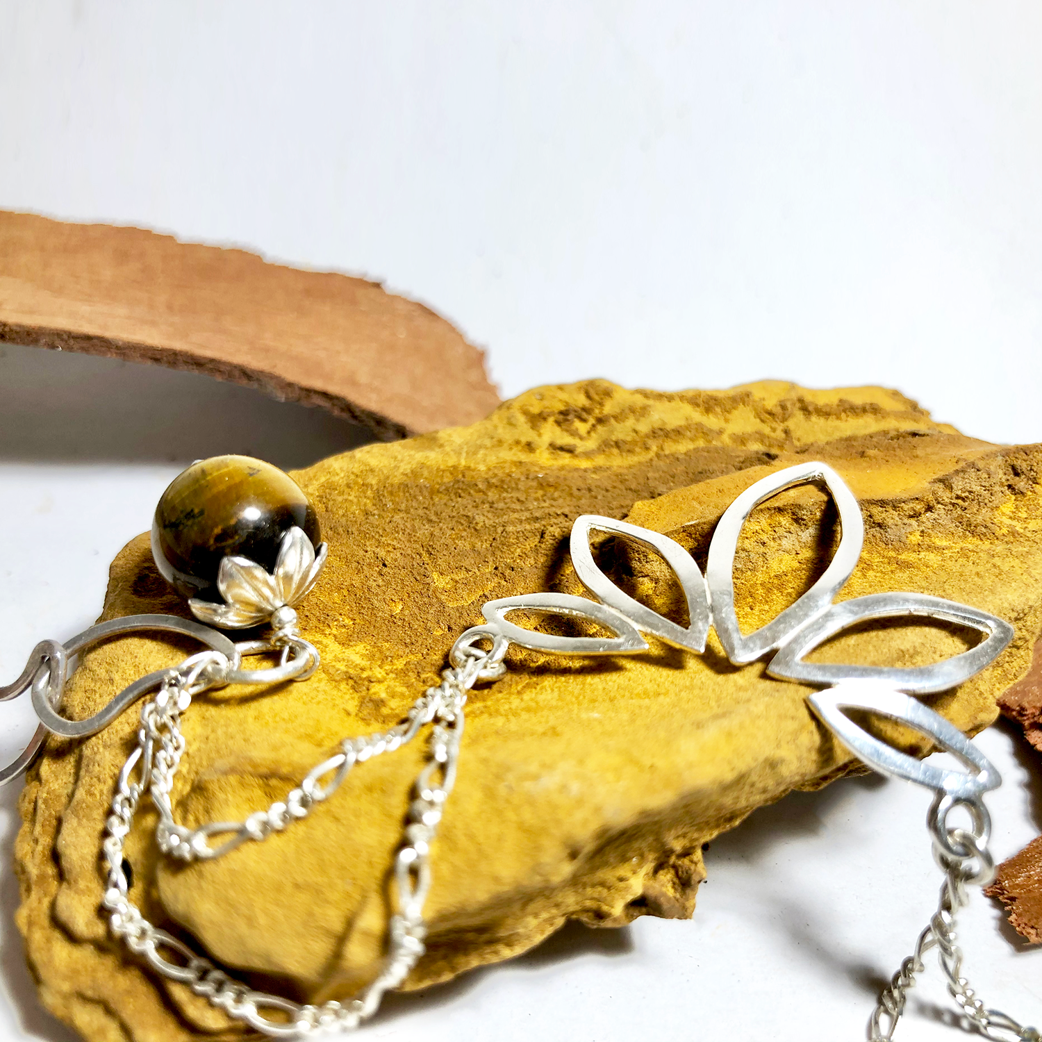 Silver Lotus Bracelet、mySite、topwebapps