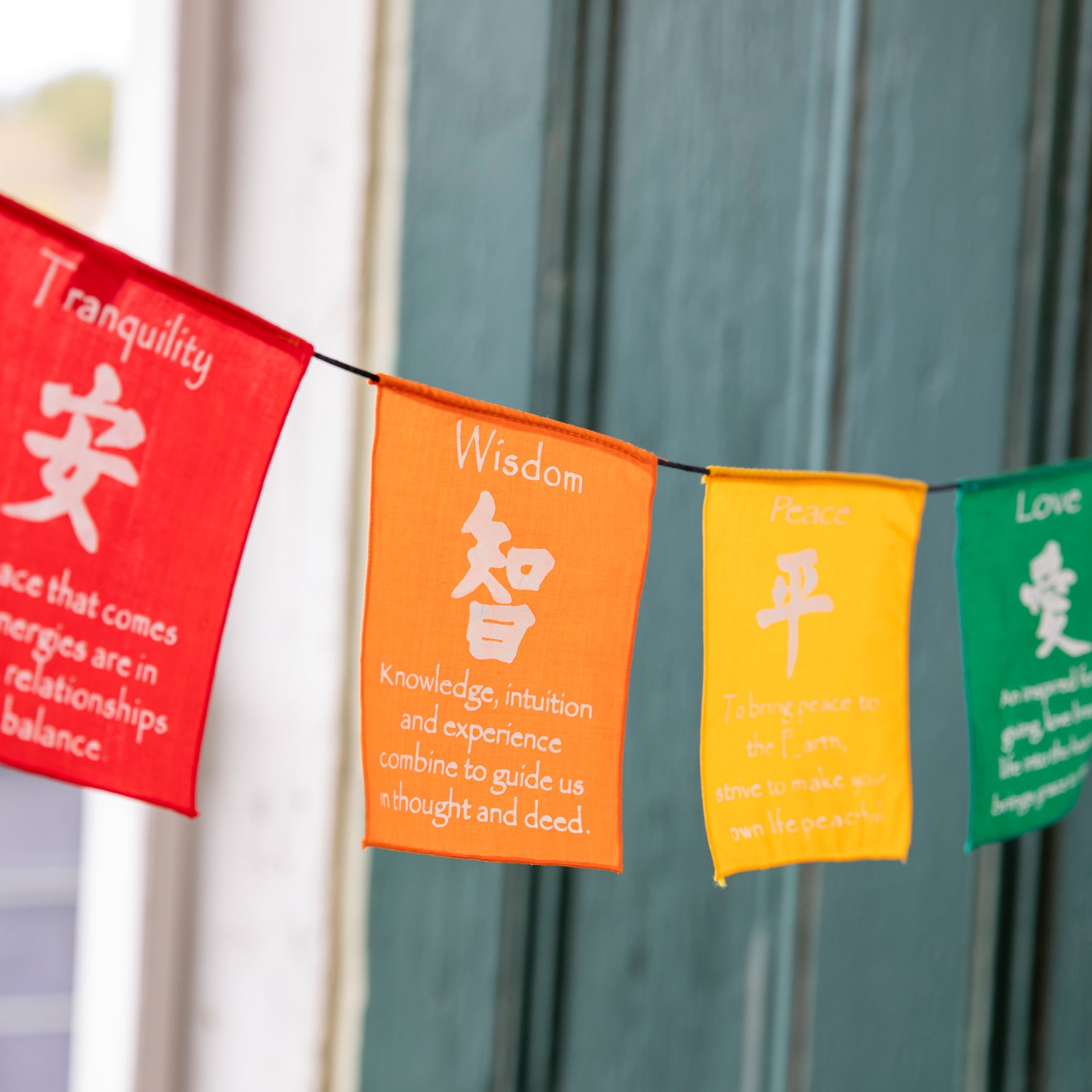 Small Prayer Flag in Bright Colors、mySite、topwebapps
