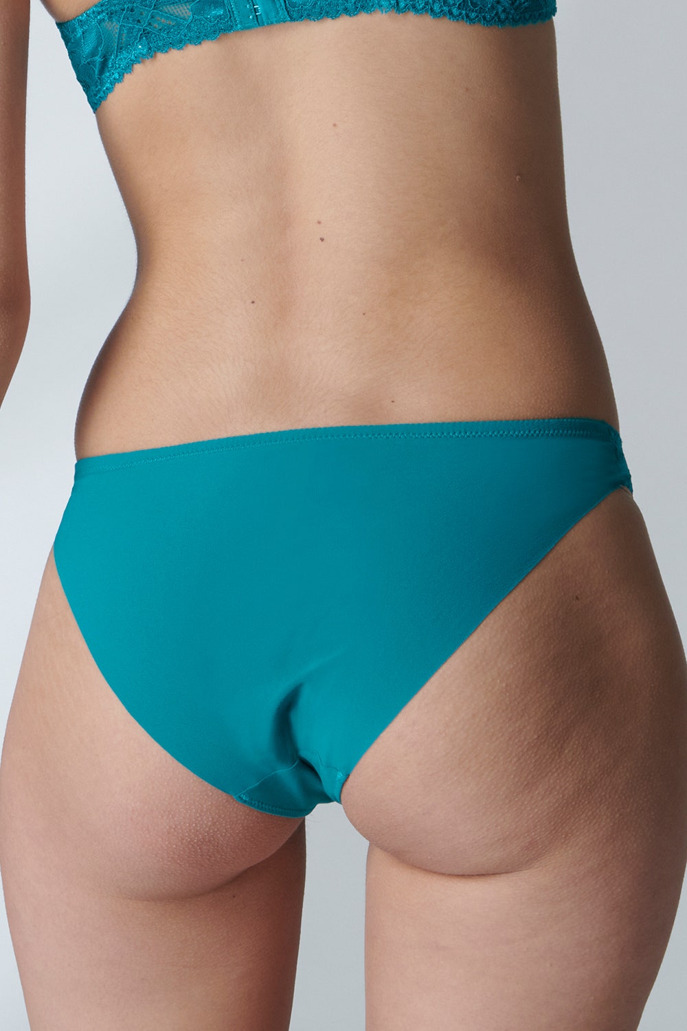  Simone Perele 1A4 Victoire Brief、mySite、justintrudeaud