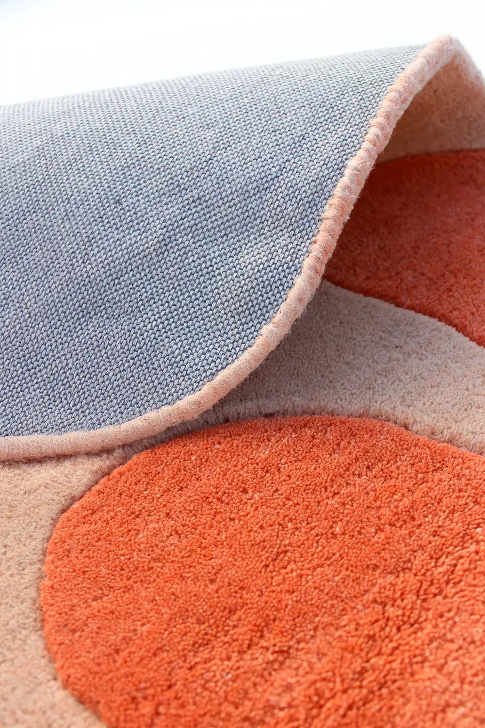 Abstract Floral Round Hand Tufted New Zealand Wool Rug、mySite、gigharbornorthrealestate