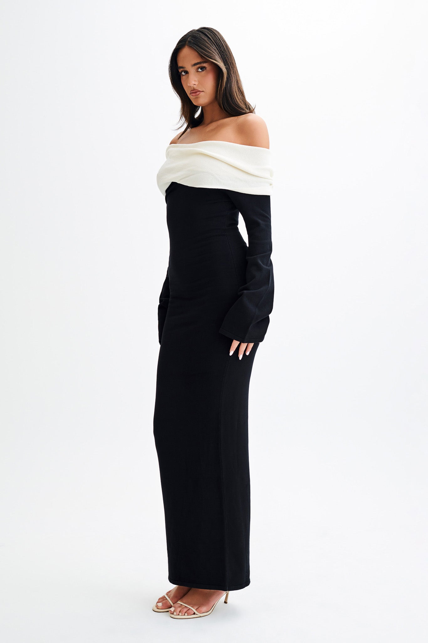 Yoko Contrast Knit Maxi Dress - Black/White、mySite、solidvoid
