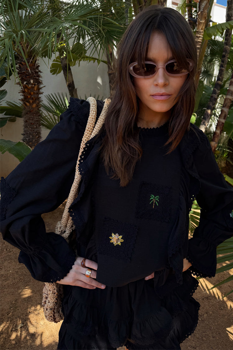 Black Isla Top、mySite、solidvoid