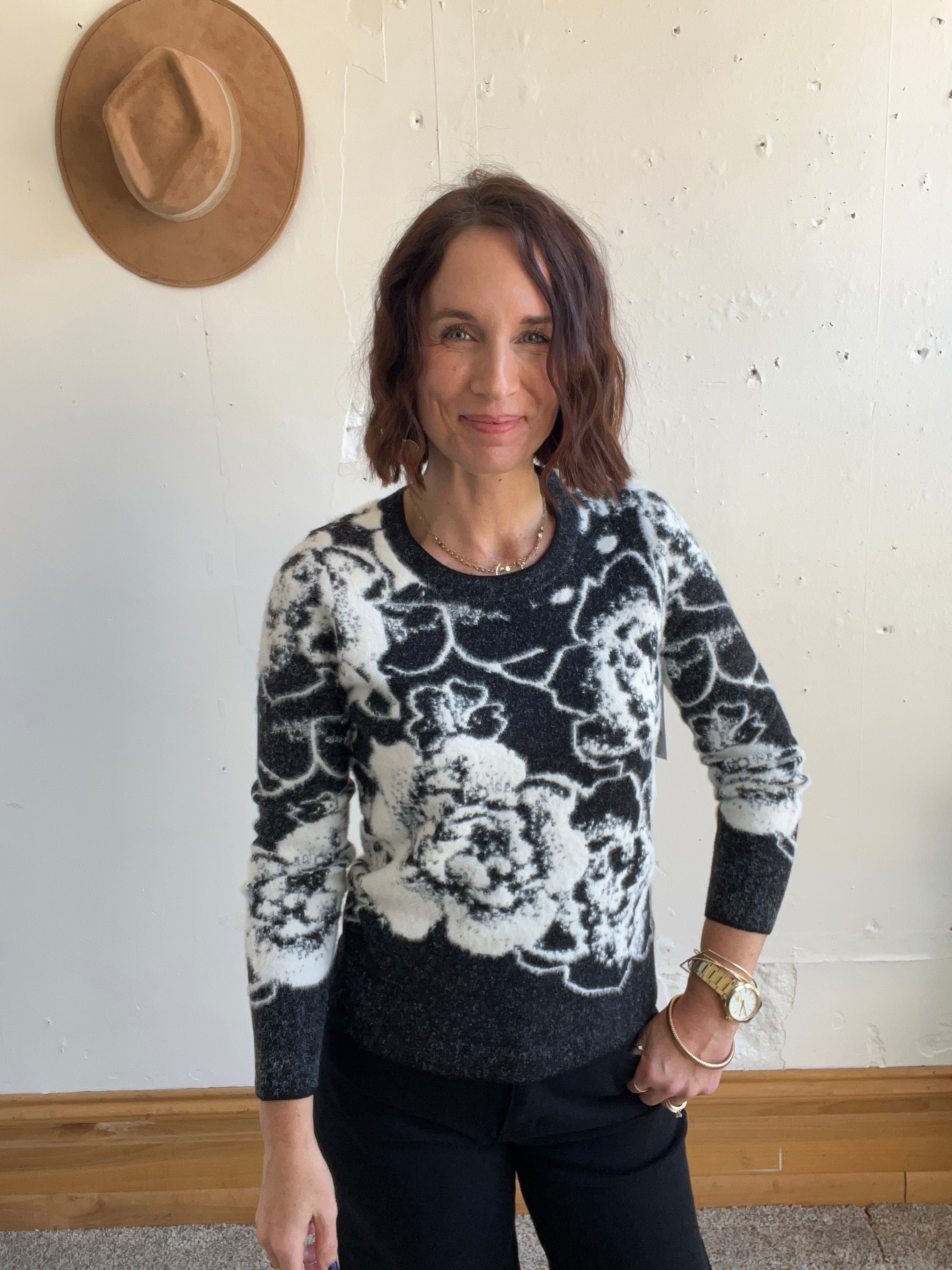 Liverpool Crew Neck Floral Sweater、mySite、garagedoors4me