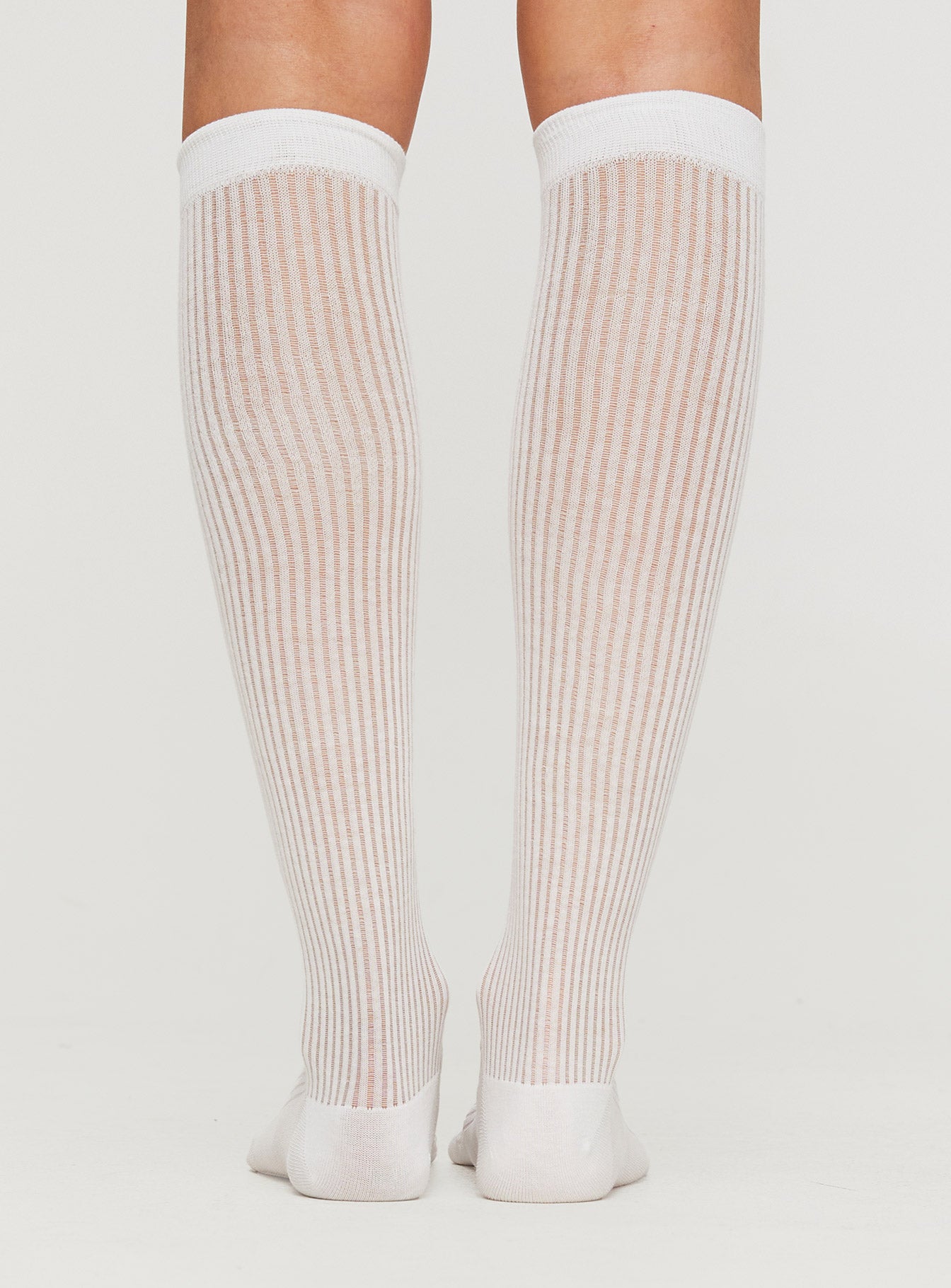 Artizan Socks White、mySite、solidvoid