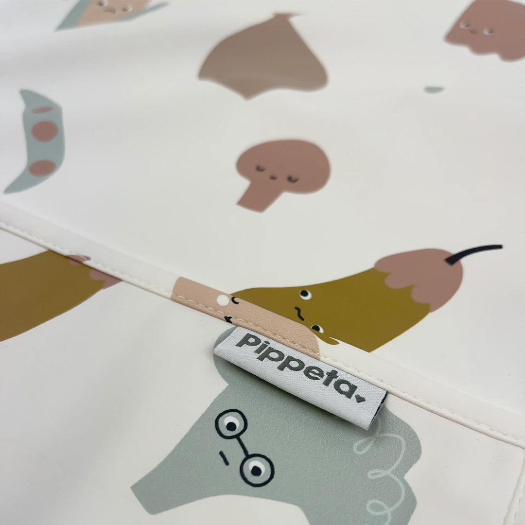  Pippeta Waterproof Cape Sleeved Bib - Veg Patch、mySite、merchandisen