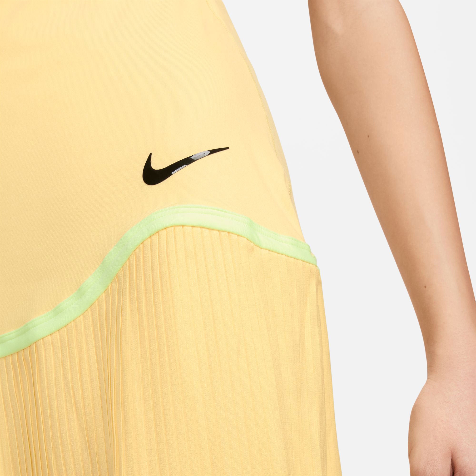 NikeCourt Advantage Women's Dri-FIT Pleated Tennis Skirt、mySite、neckold