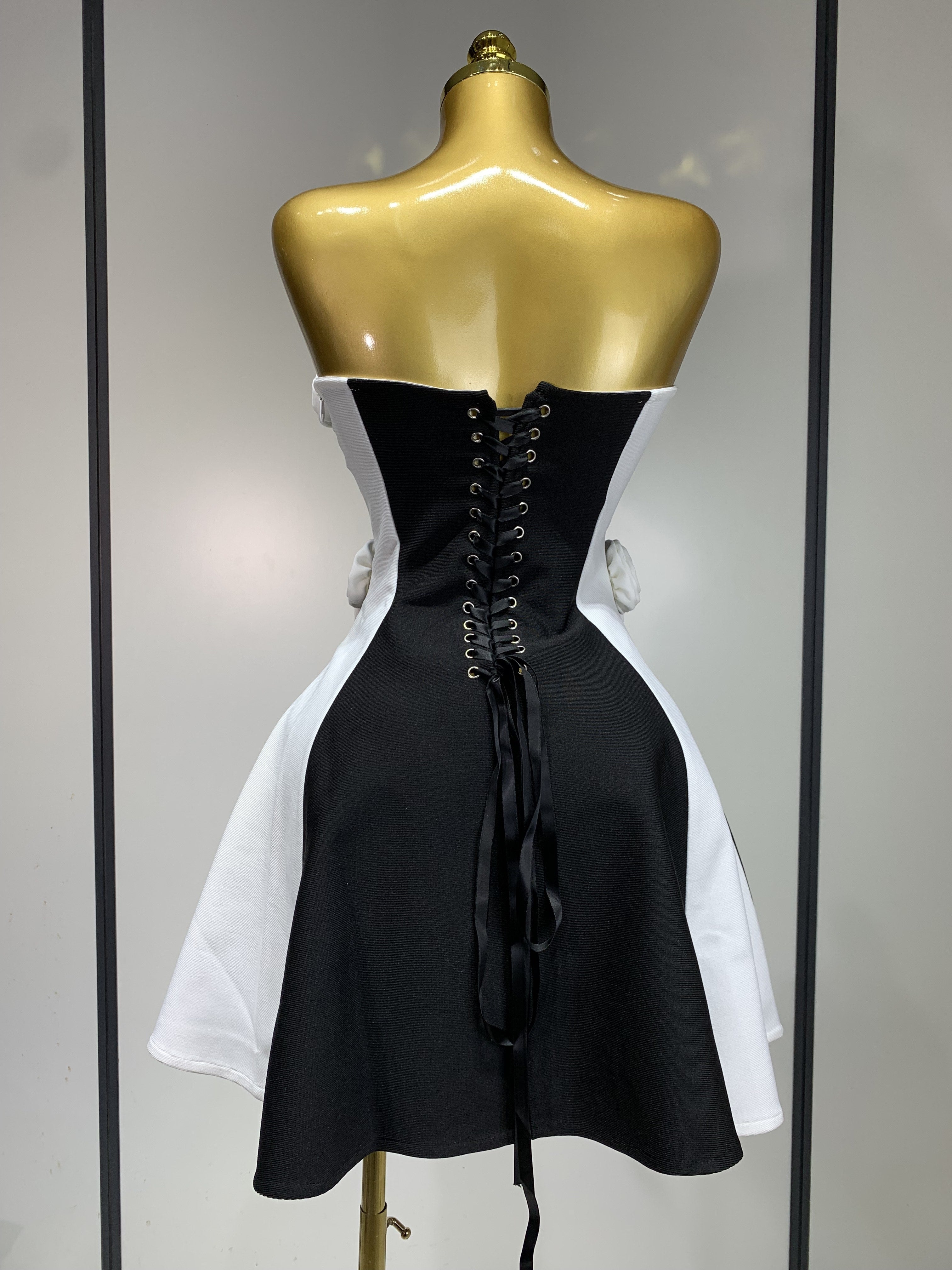  Noir & Blanc Dress、mySite、merchandisen