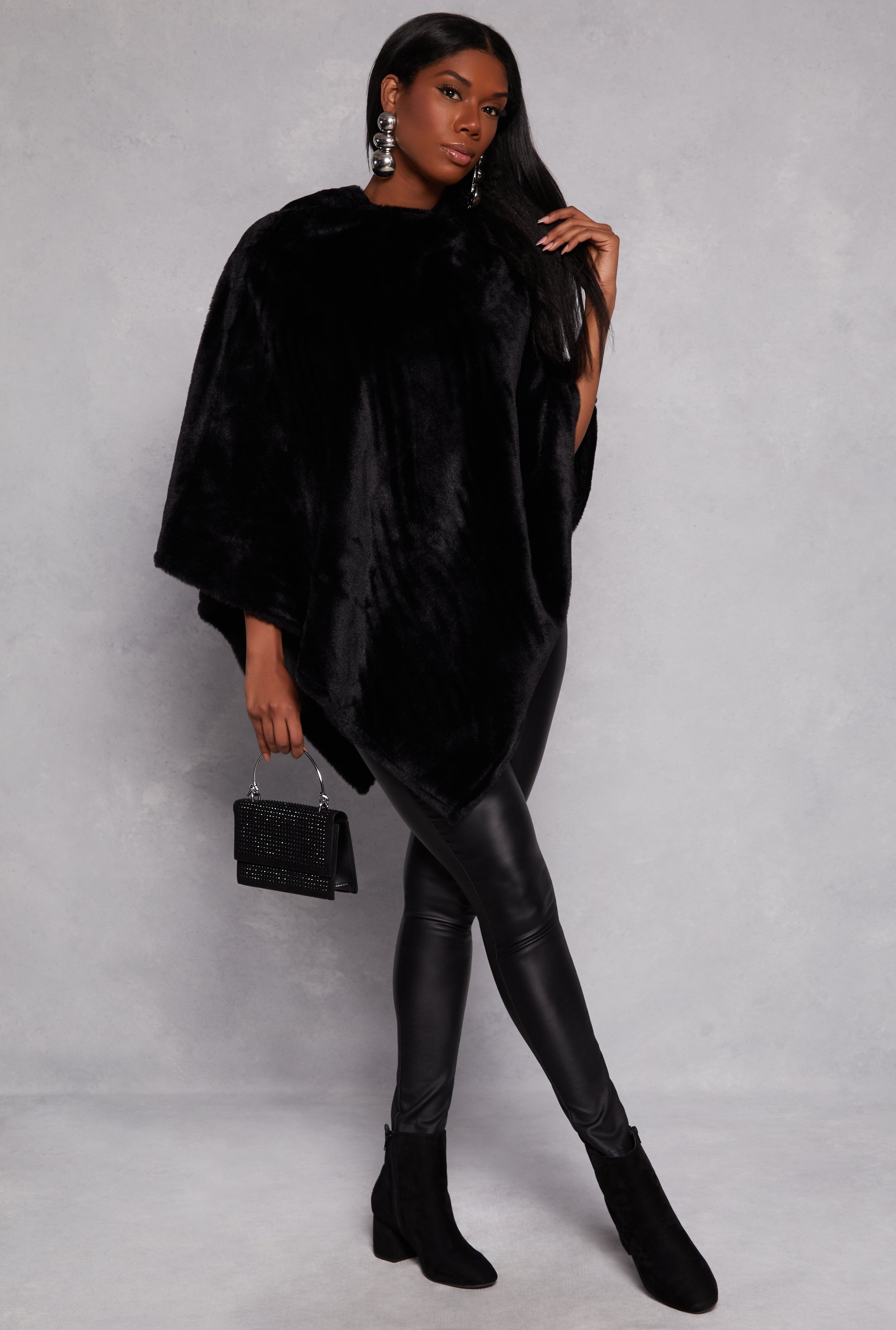 Faux Fur Hooded Poncho、mySite、camillekostekn