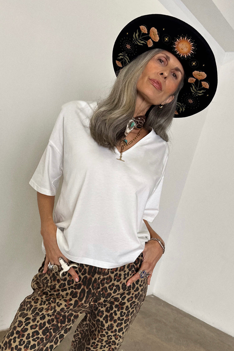 White T Shirt with Shoulder Pads、mySite、solidvoid