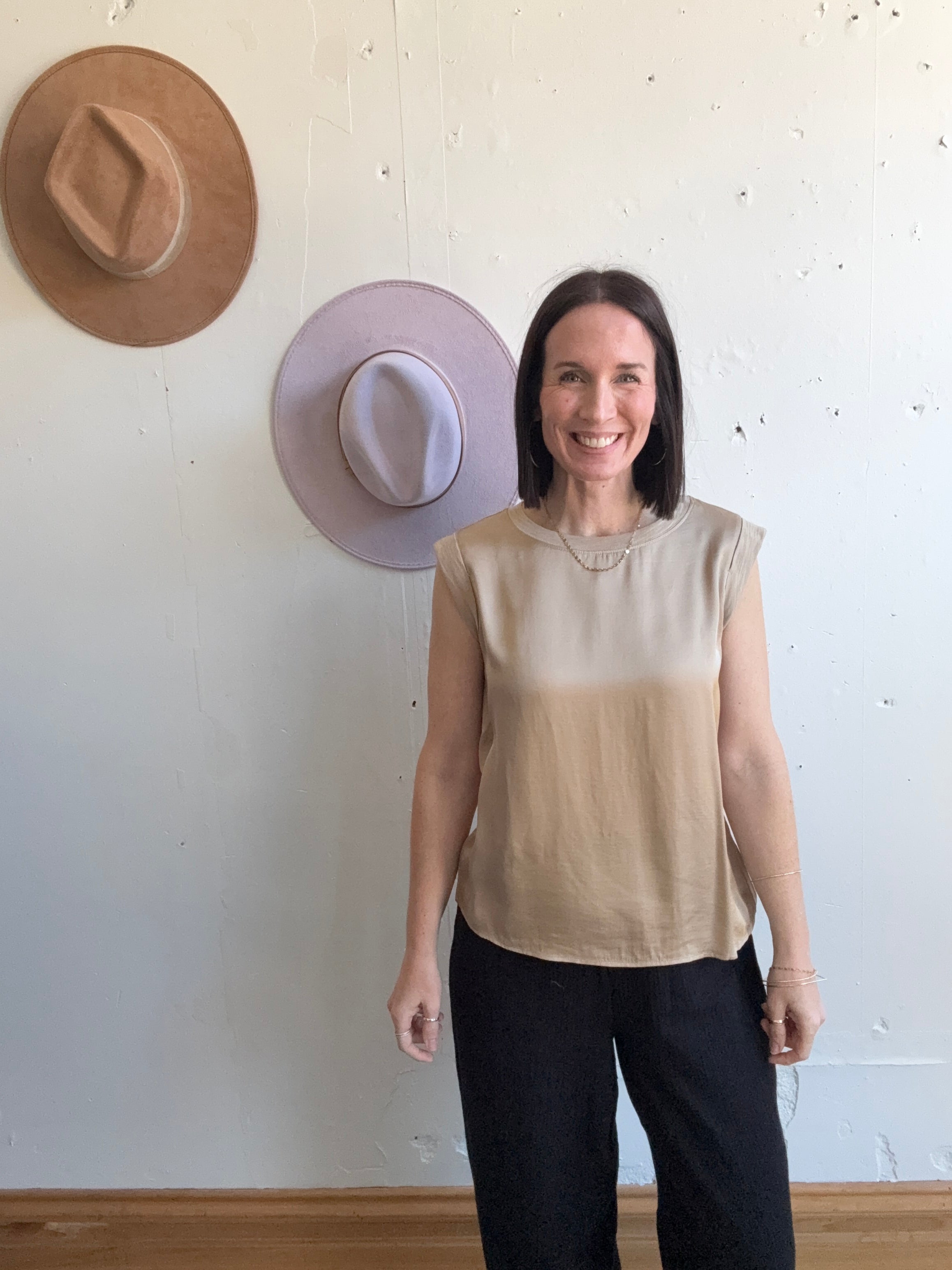 Liverpool Sleeveless Woven Knit Top、mySite、garagedoors4me