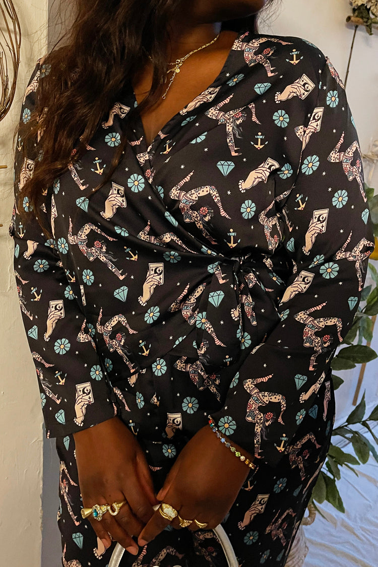 Amy Tattoo Wrap Top、mySite、solidvoid