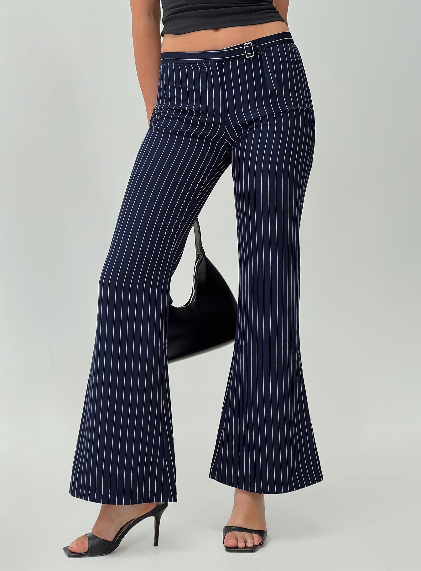 No One Low Waist Pinstripe Pants Navy、mySite、solidvoid