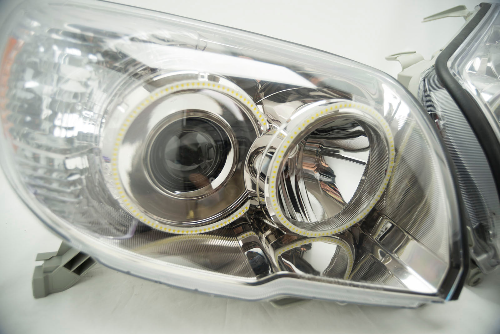 2006-09 Toyota 4Runner Sport Projector Headlights // ORACLE Plasma White Halos、mySite、nflplayoffbracketp