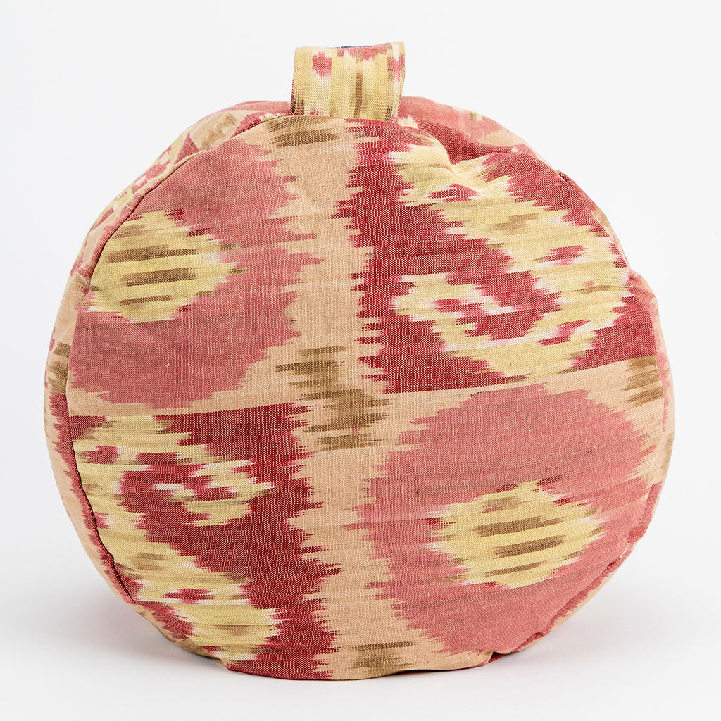 Ikat Buckwheat Hull Zafu - COVER ONLY、mySite、topwebapps