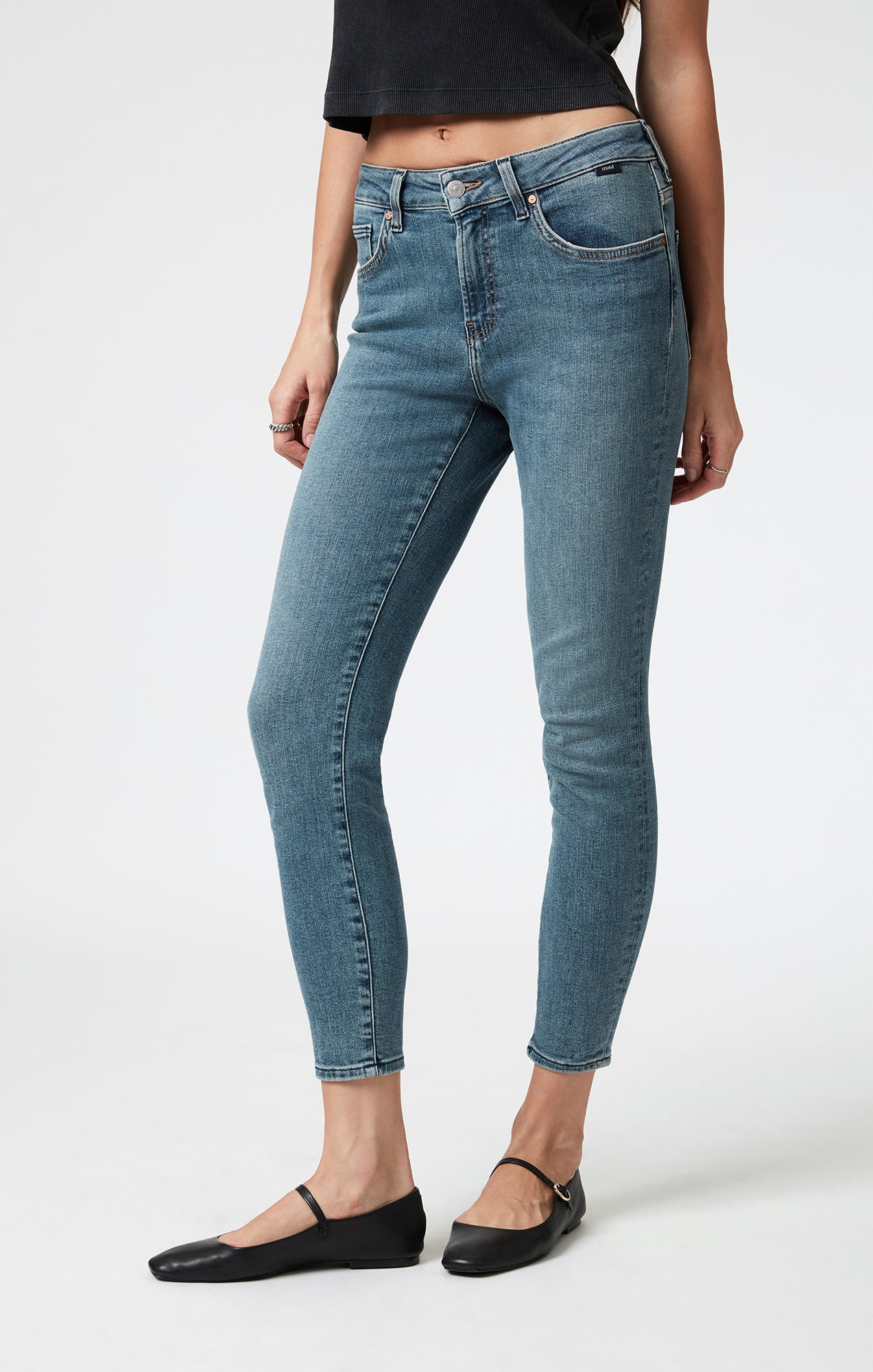 {product_title} - {shop_name}