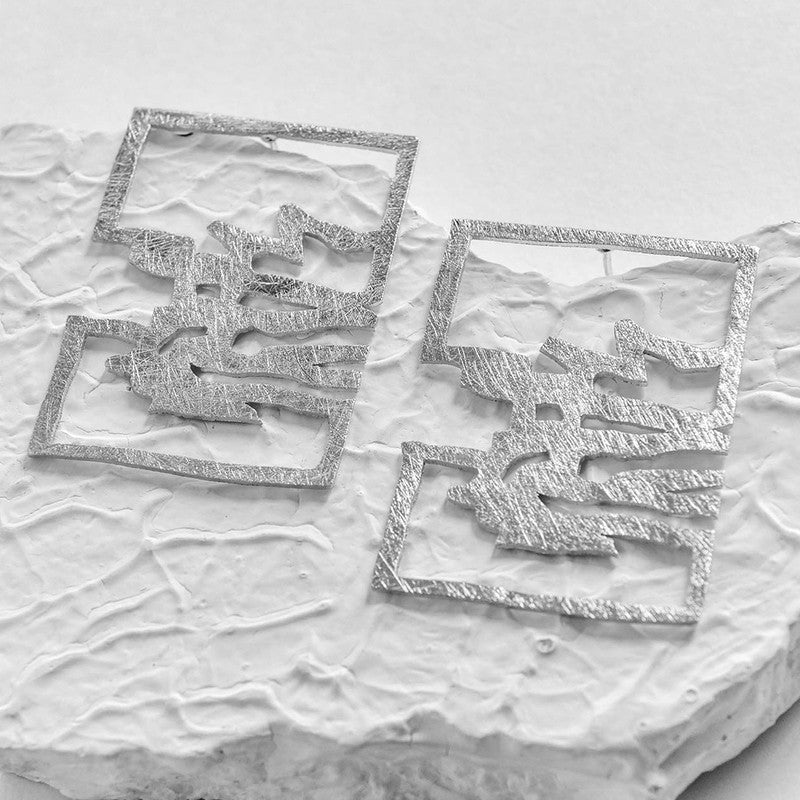 Brass Inguru Earrings、mySite、camillekostekn