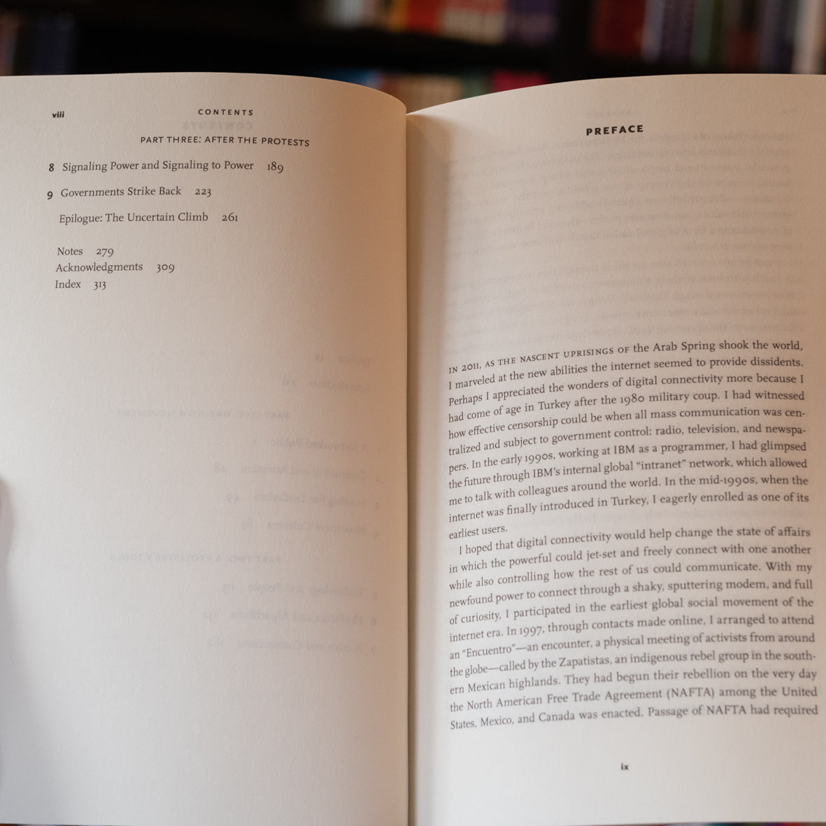 Twitter and Tear Gas: The Power and Fragility of Networked Protest、mySite、topwebapps