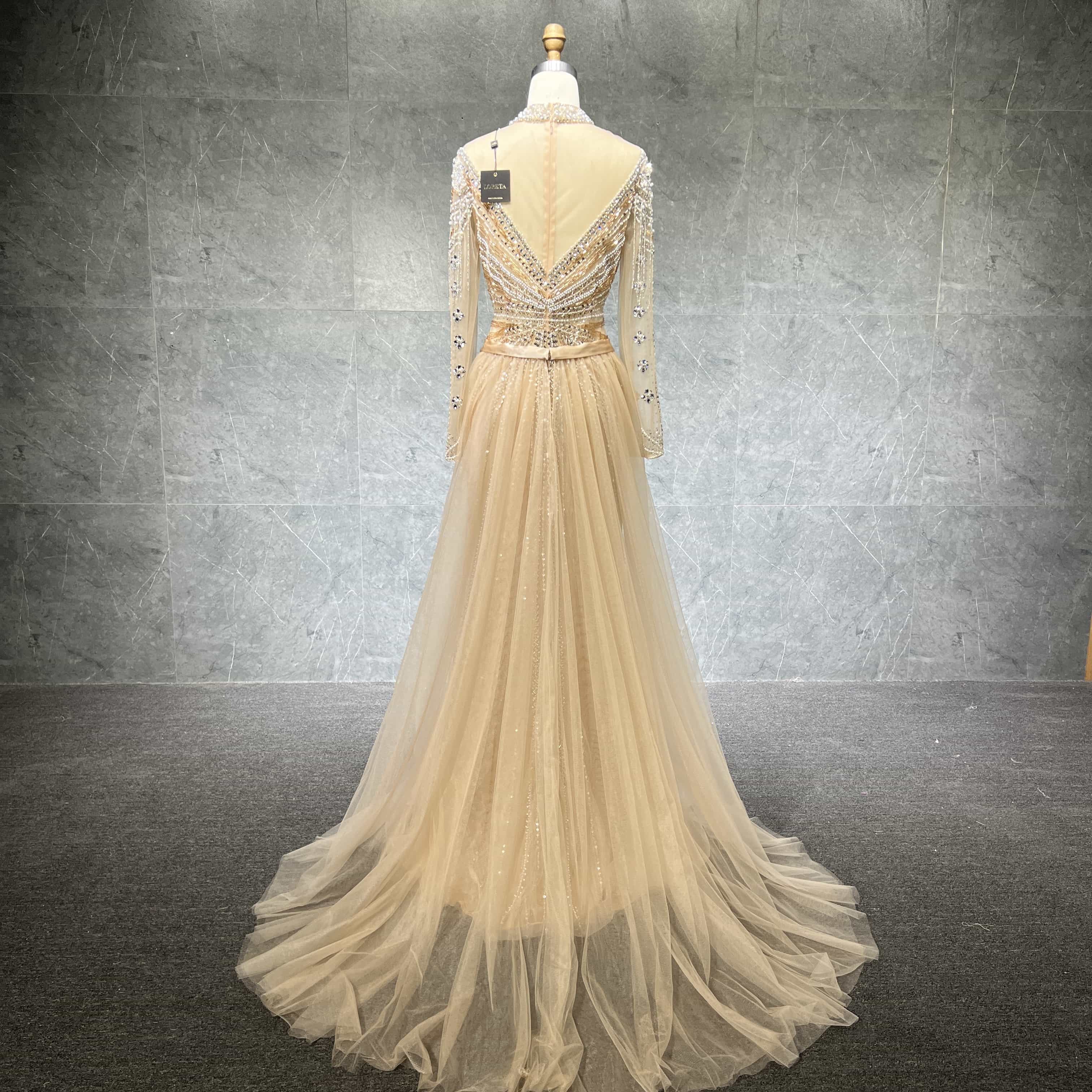 {product_title} - {shop_name}