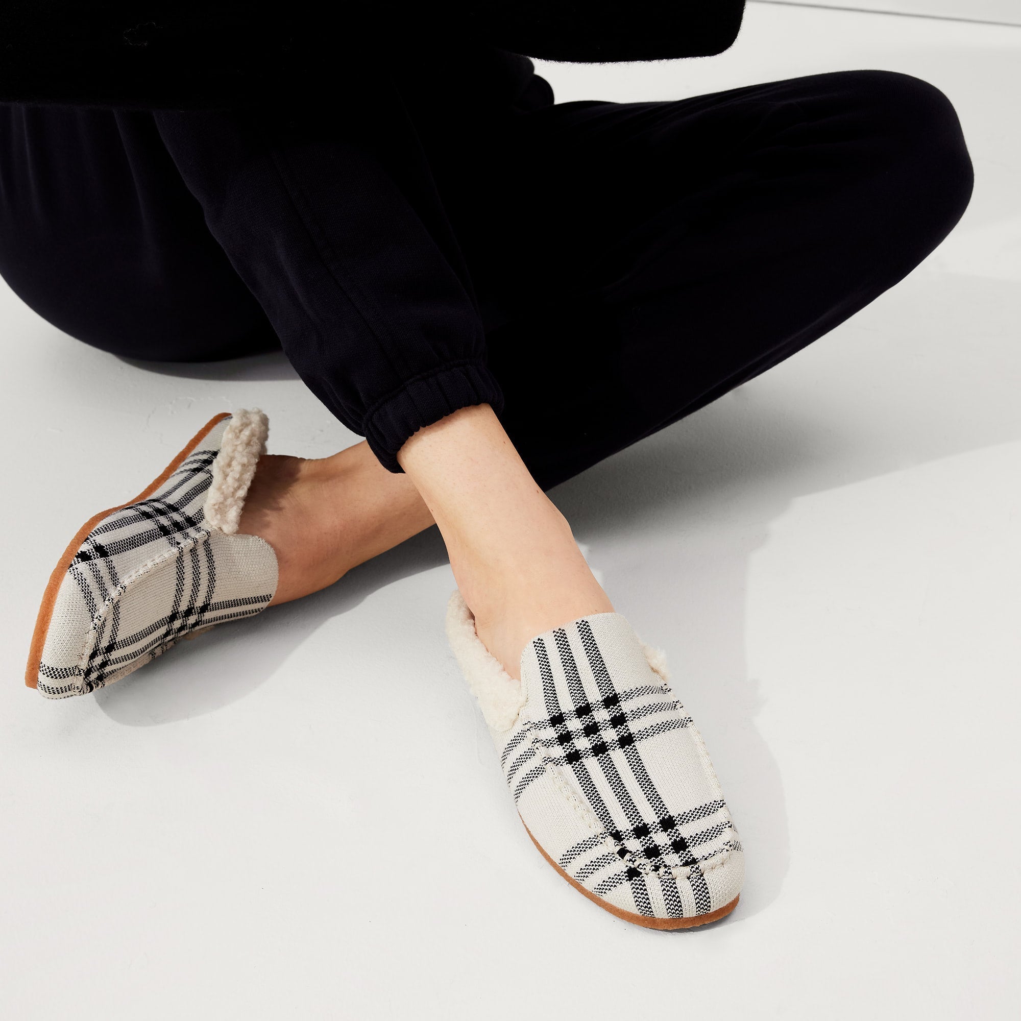  The Scuff Slipper - Cozy Plaid、mySite、preschool7hills