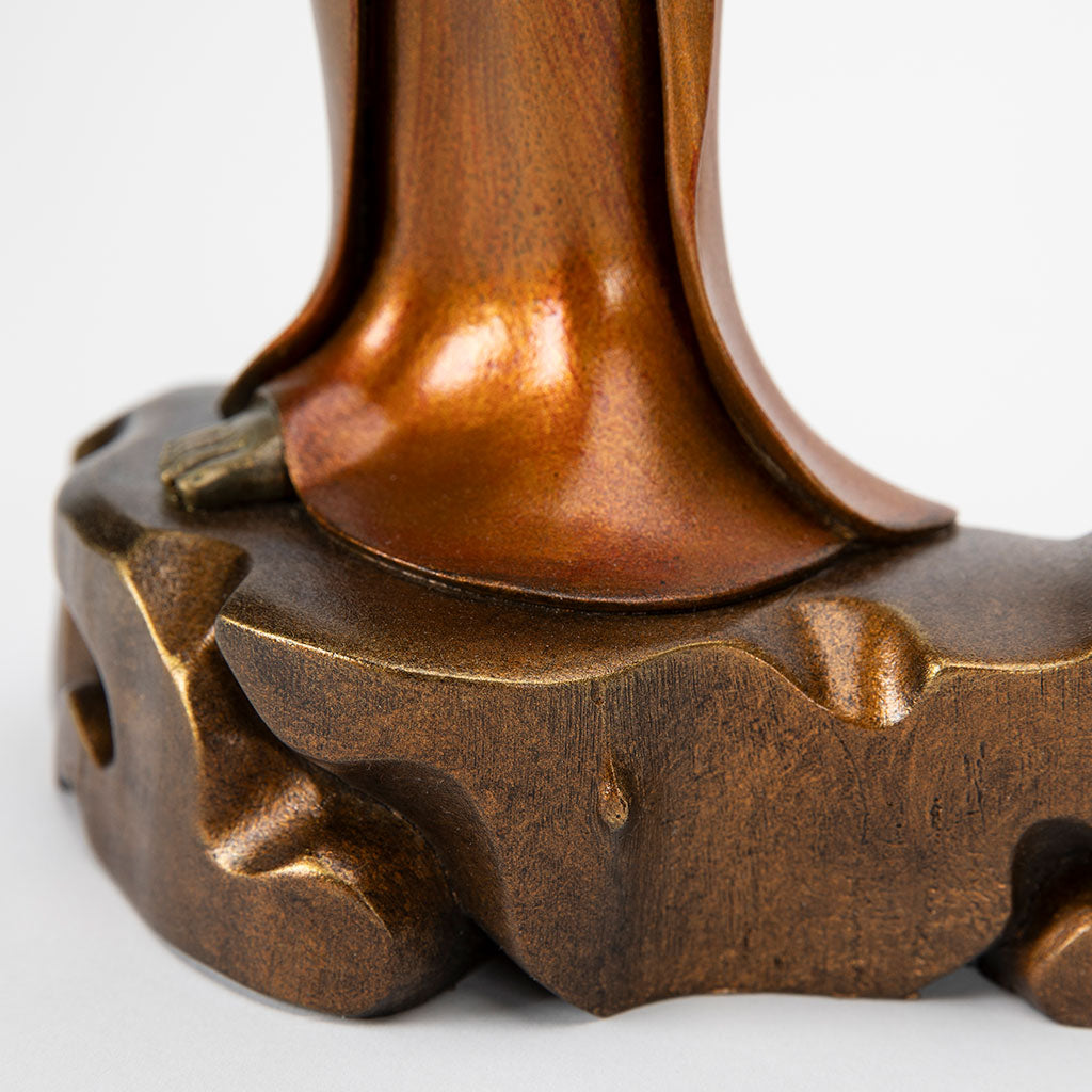 Kuan Yin with Vessel and Lotus Statue、mySite、topwebapps