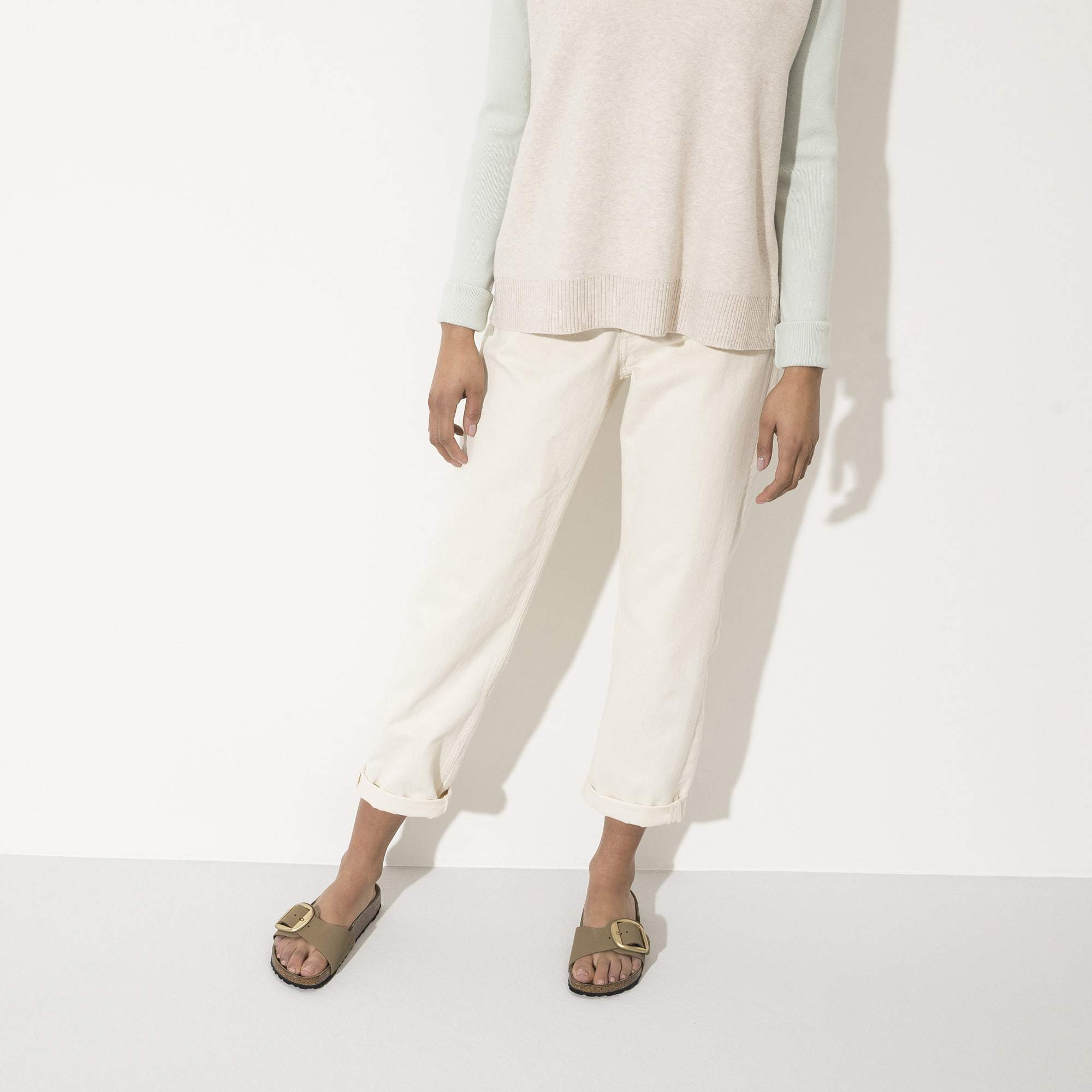 Madrid Big Buckle Nubuck Leather、mySite、gtrtttuynbv