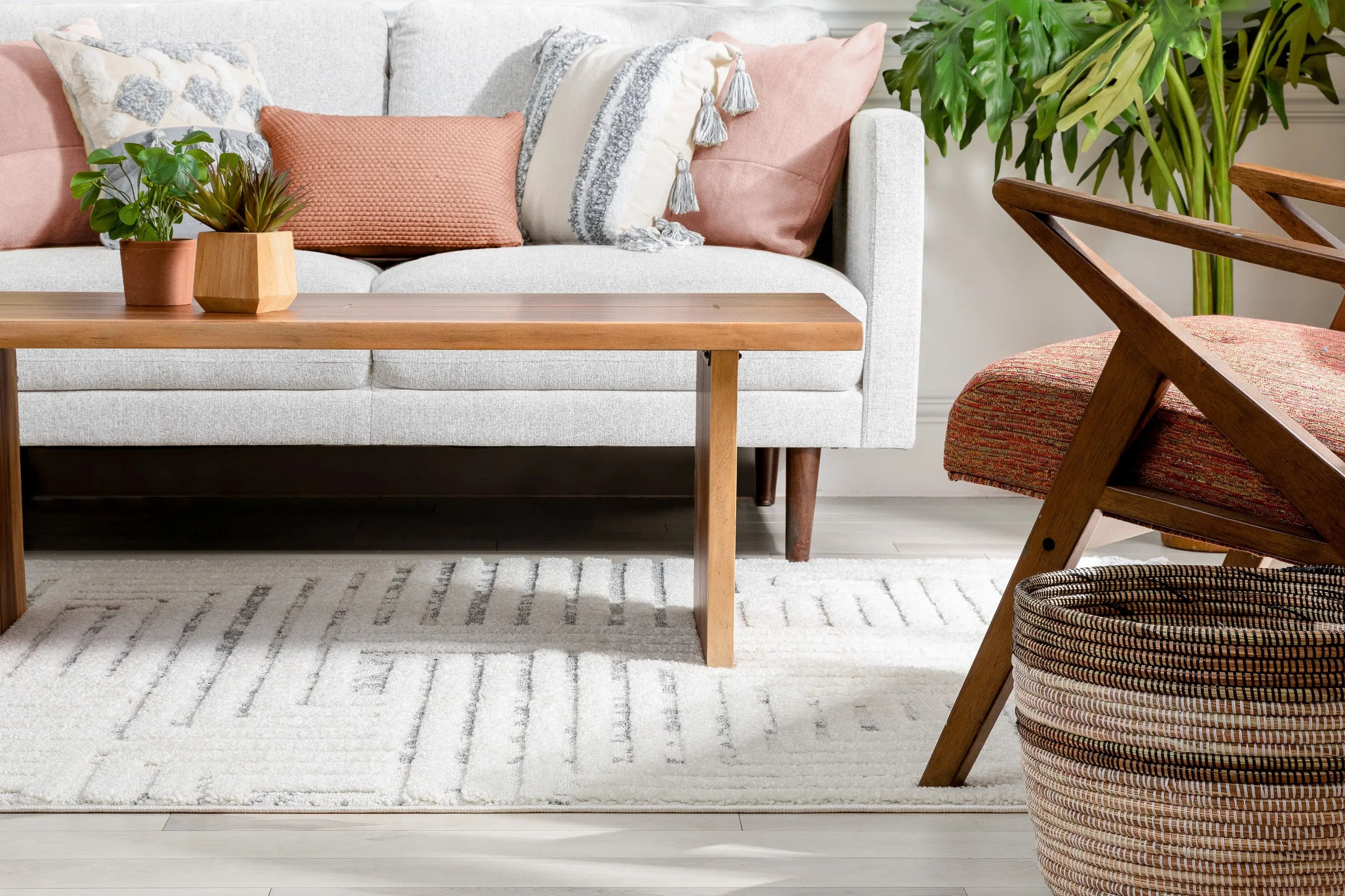 Gianna Modern Geometric Stripes Cream Grey High-Low Textured Rug、mySite、gigharbornorthrealestate