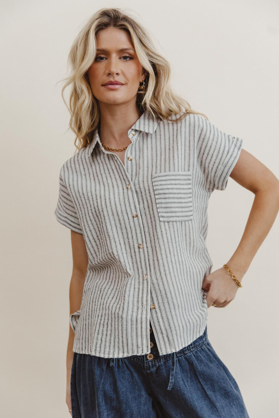 {product_title} - {shop_name}