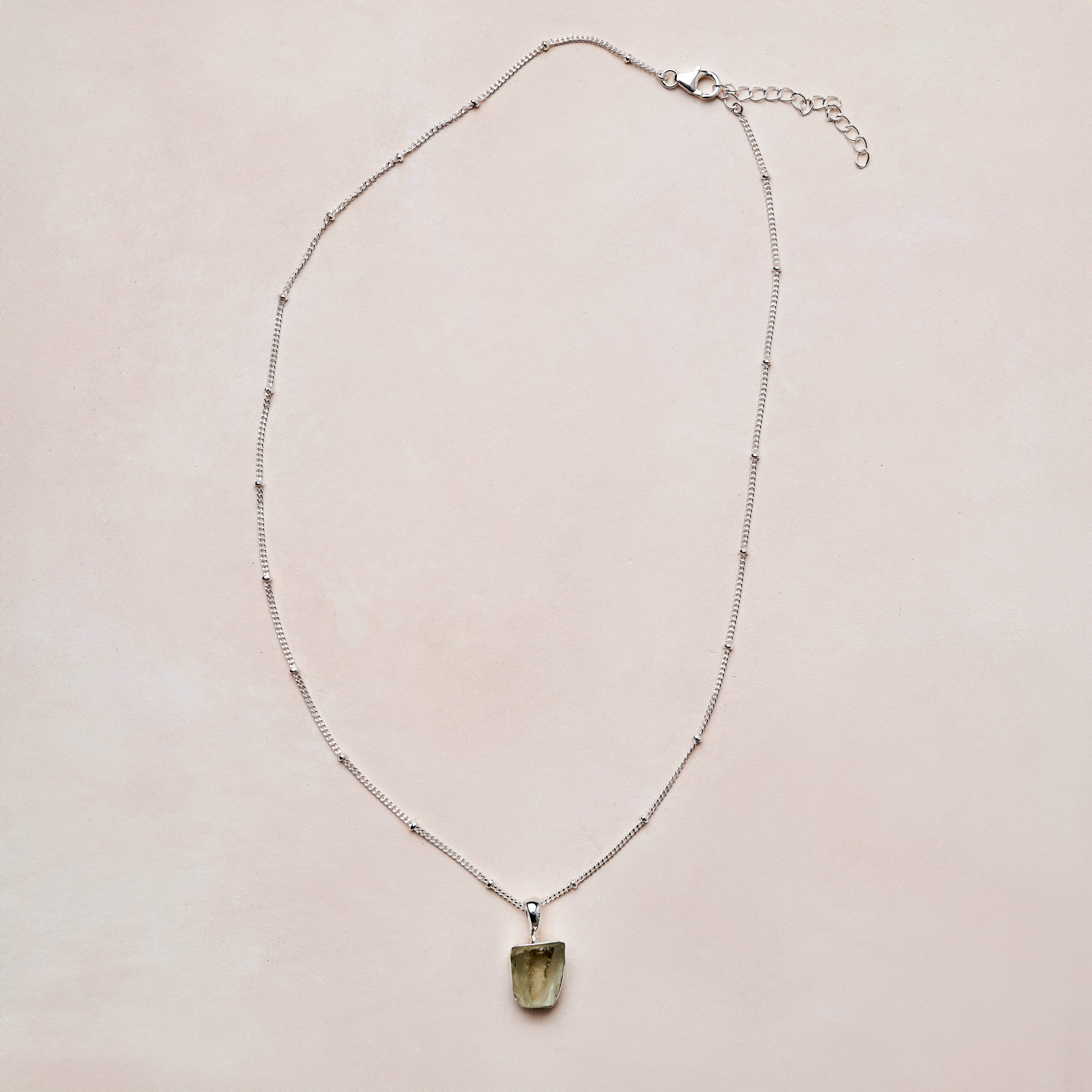 Genuine Green Amethyst Raw Crystal Necklace、mySite、hinf8tx79