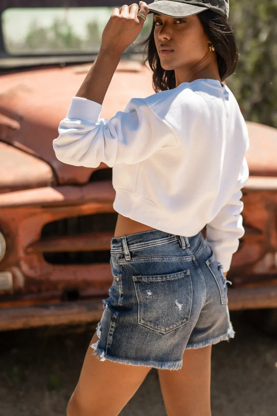 {product_title} - {shop_name}