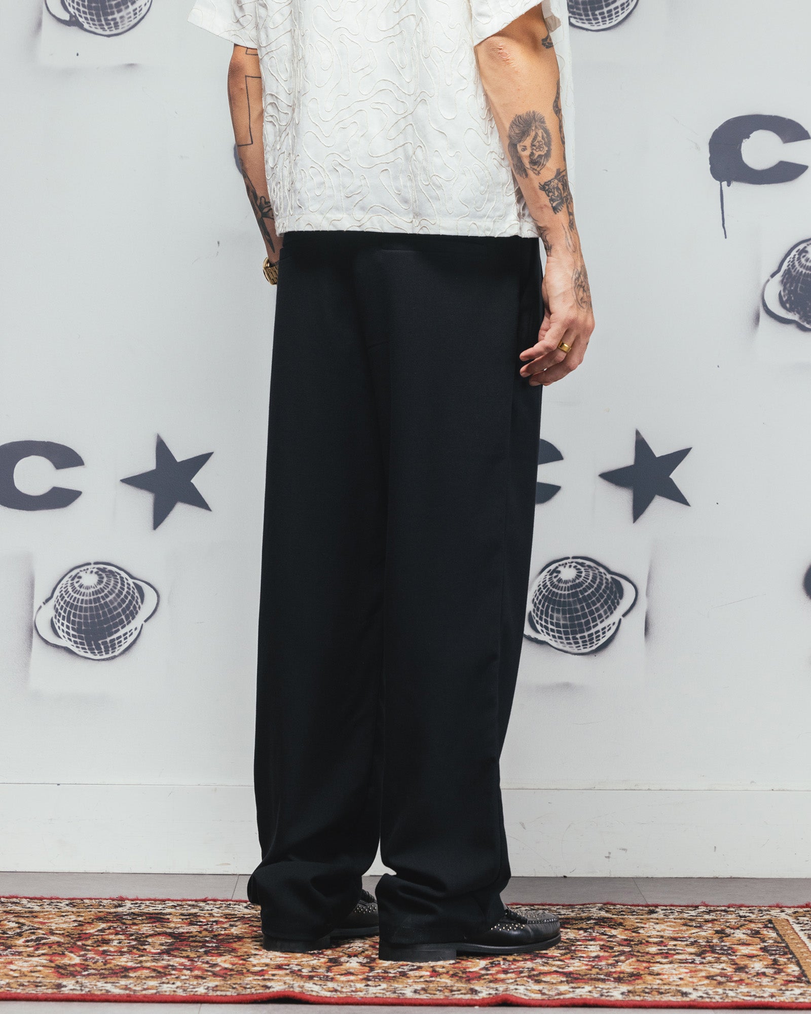 {product_title} - {shop_name}