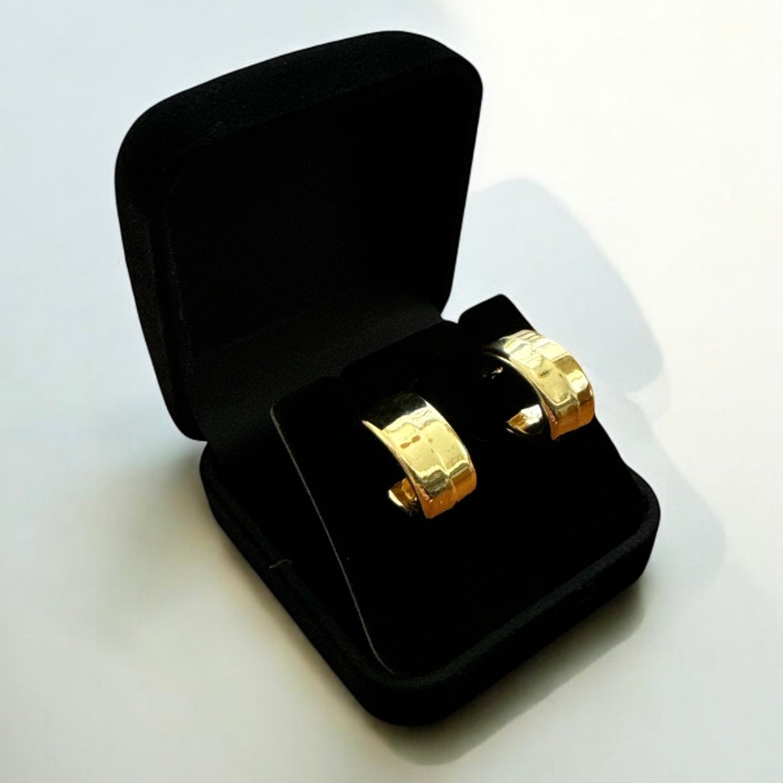 Brinco Meia Argola P Banho Ouro 18K Rodio Branco、mySite、camillekostekn