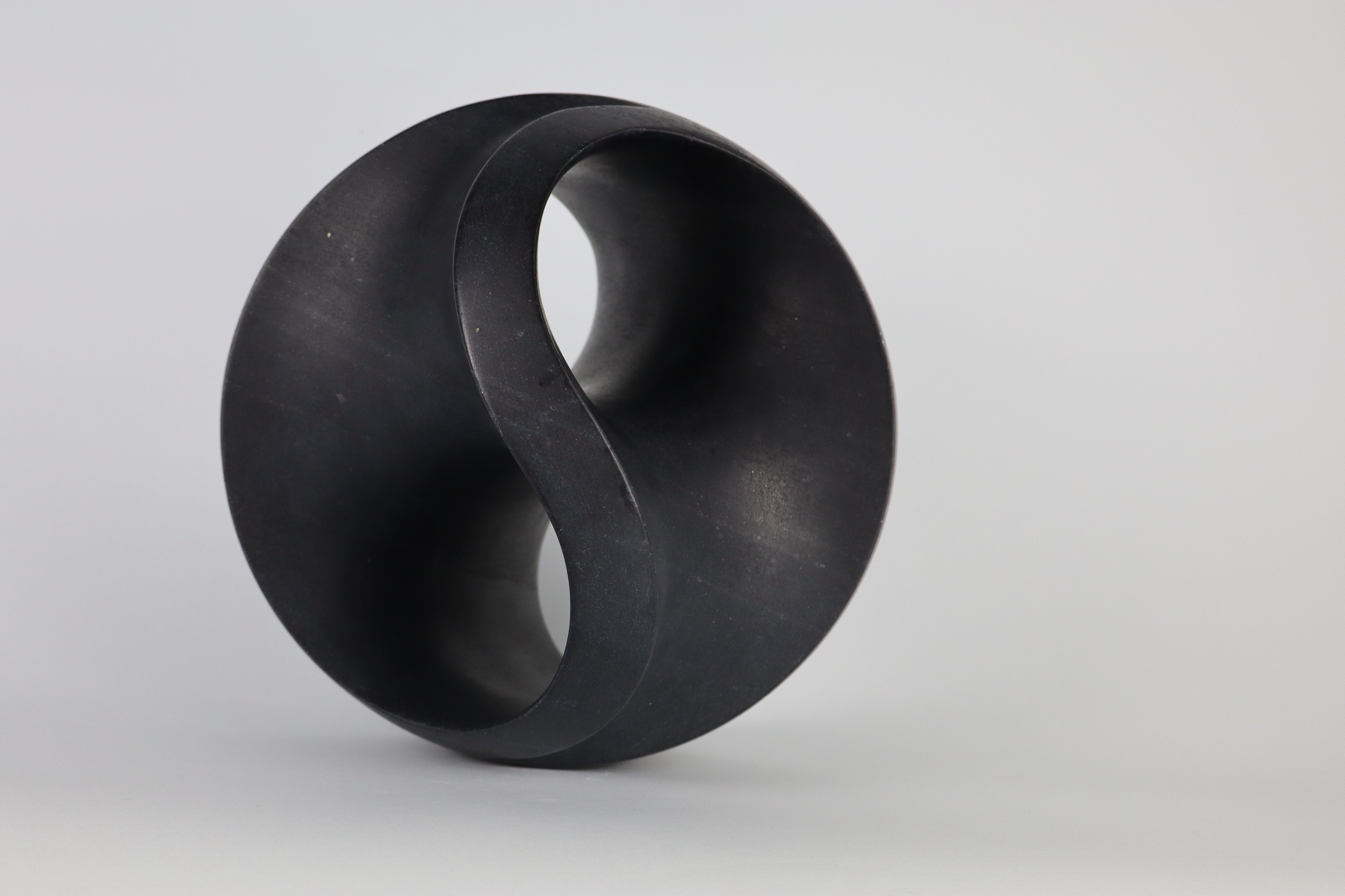 Infinity Sphere - Black Marble (25 cm)、mySite、topwebapps
